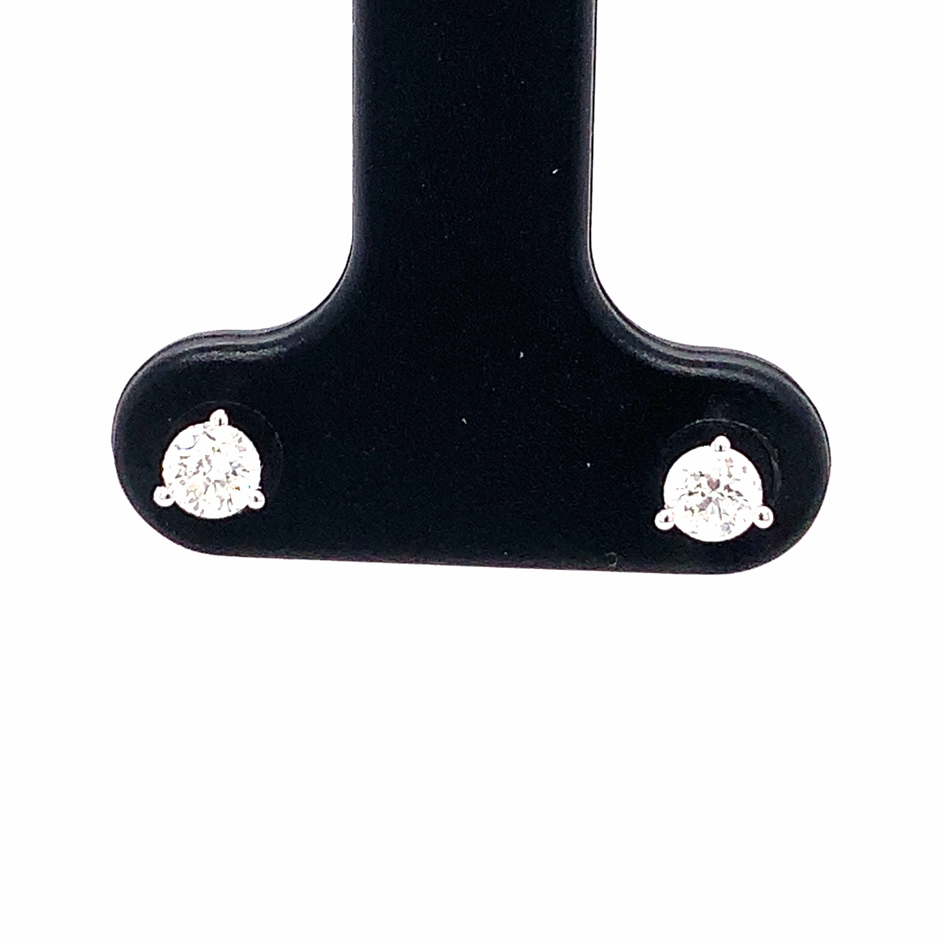 0.25tw Round Diamond Stud Earrings