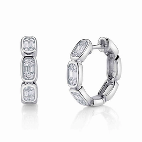0.39CT DIAMOND BAGUETTE OCTAGON HOOP EARRING