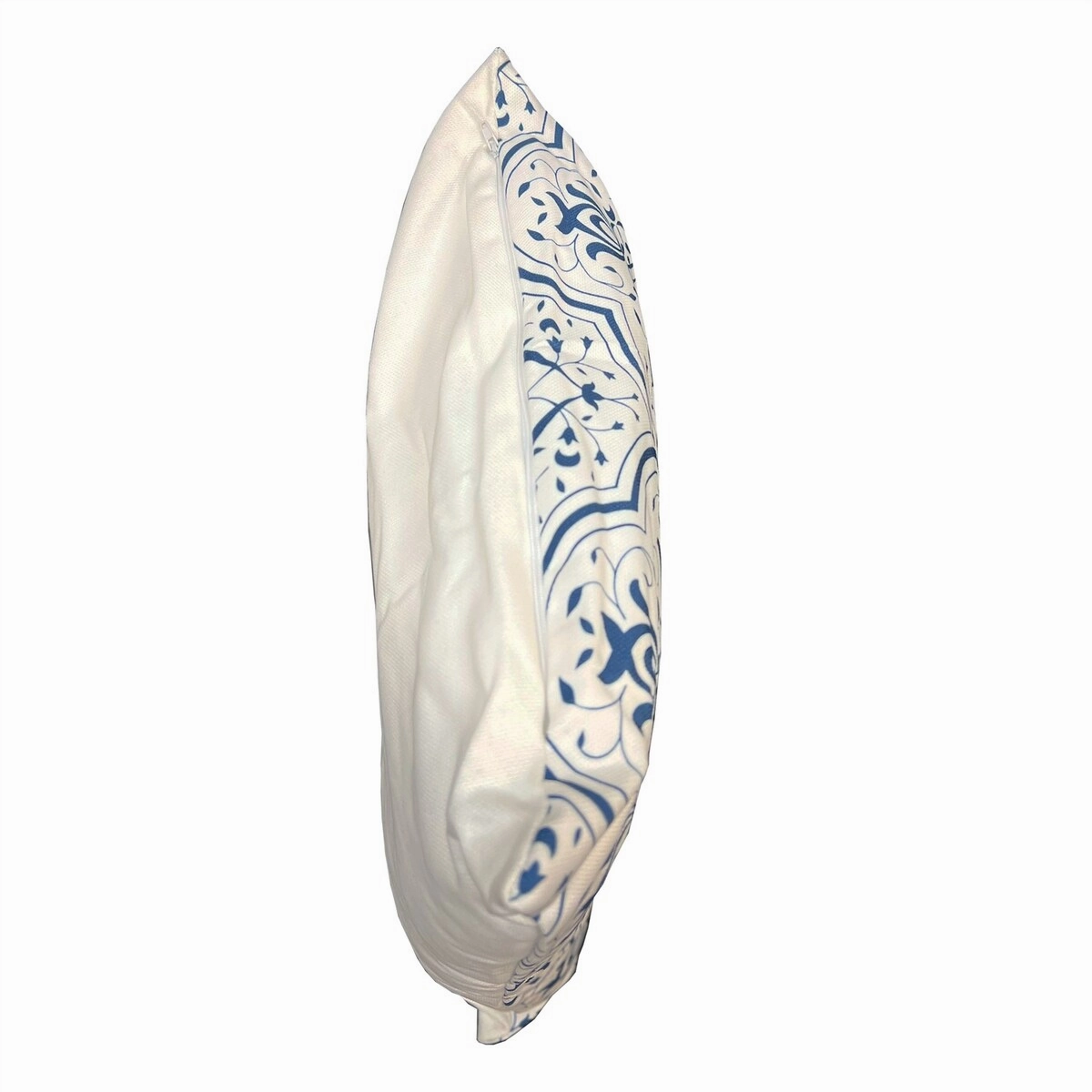 17 x 17 inch Square Cotton Accent Throw Pillows, 2-Piece Blue and White Damask Print Decorative Cushion