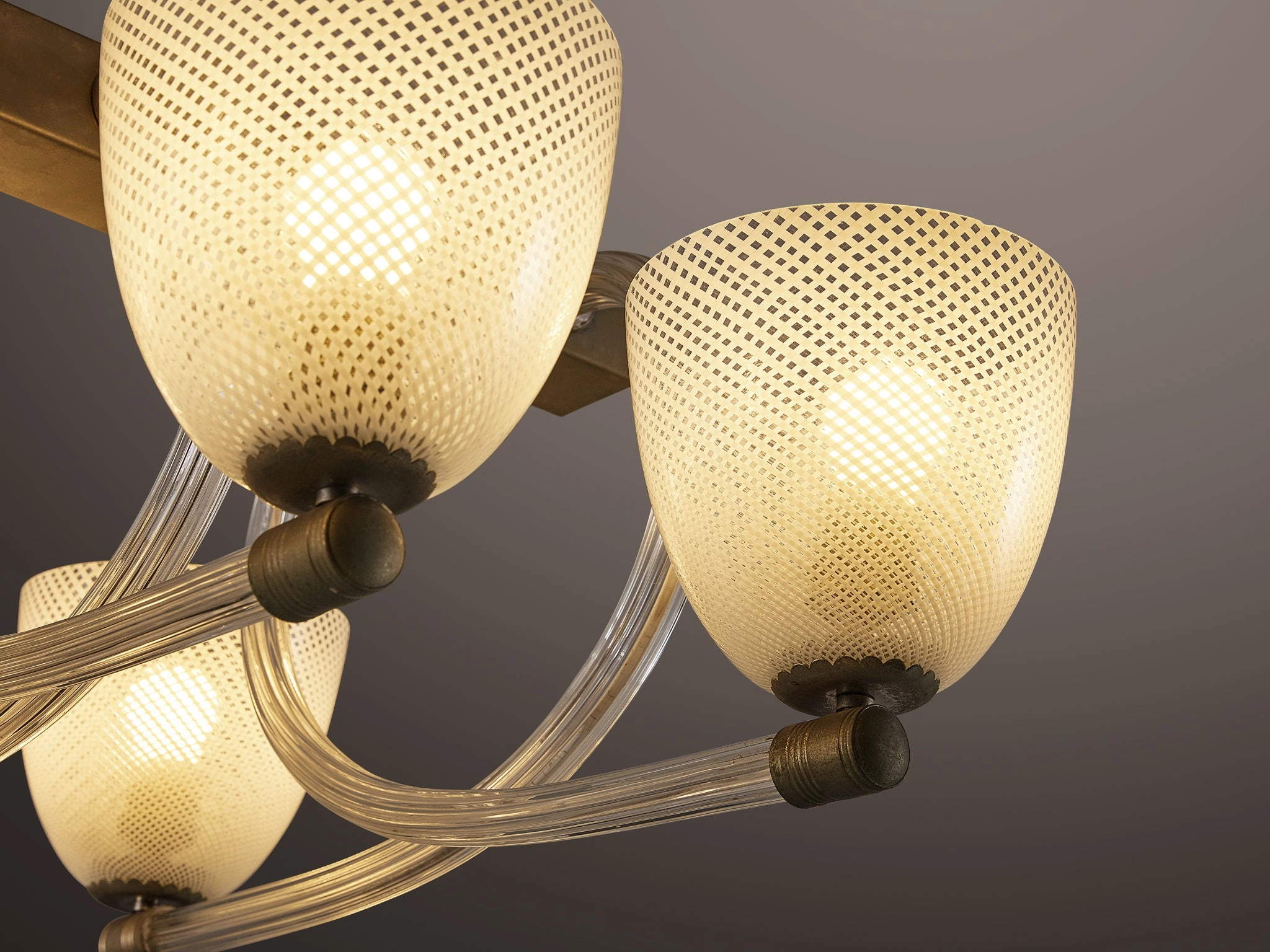 1930s Seguso Murano Grand Chandelier in Murano Glass