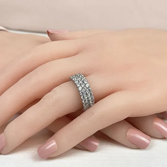 4.68 ct. Round Diamond Eternity Wedding Band