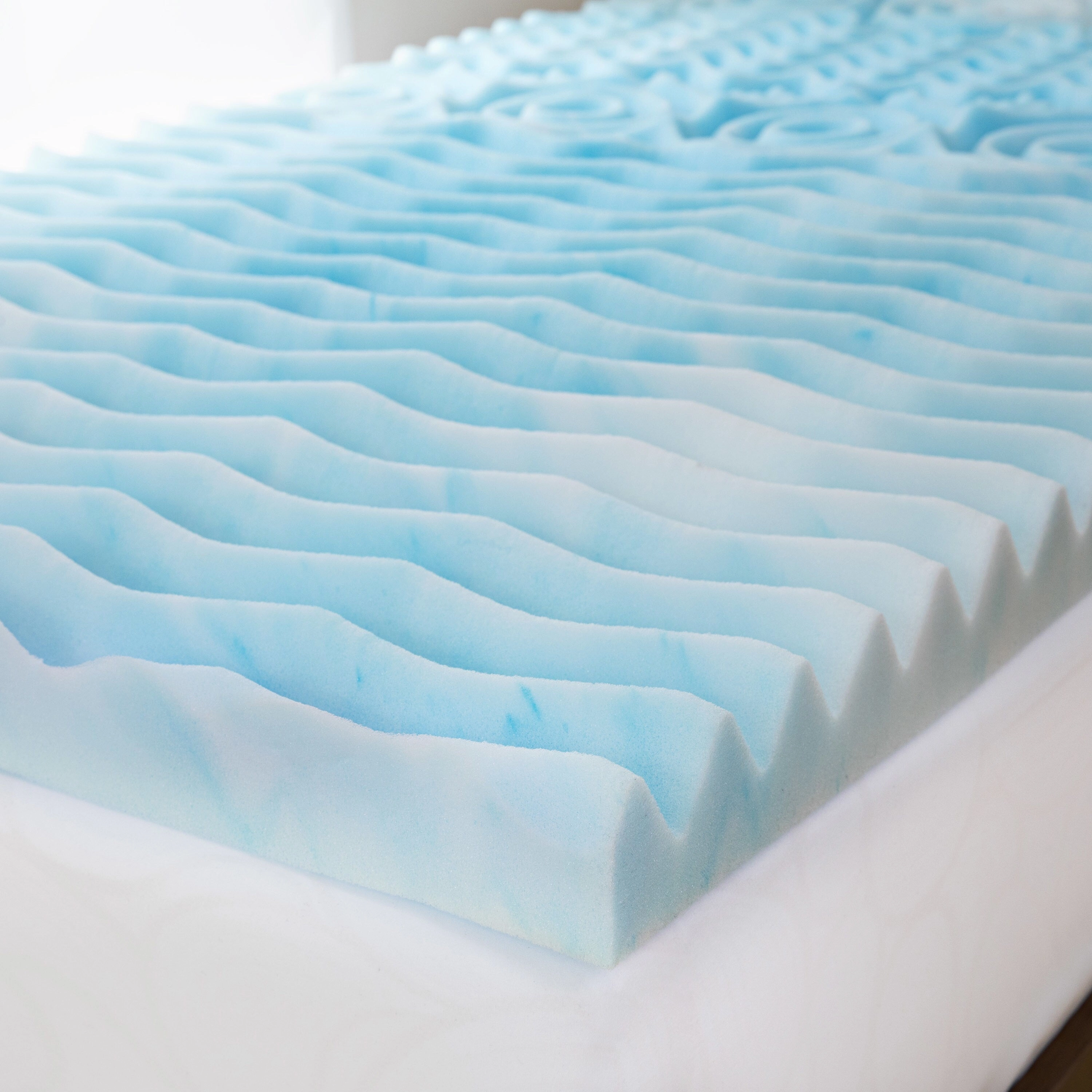 4-Inch 5-Zone Orthopedic Foam Mattress Topper