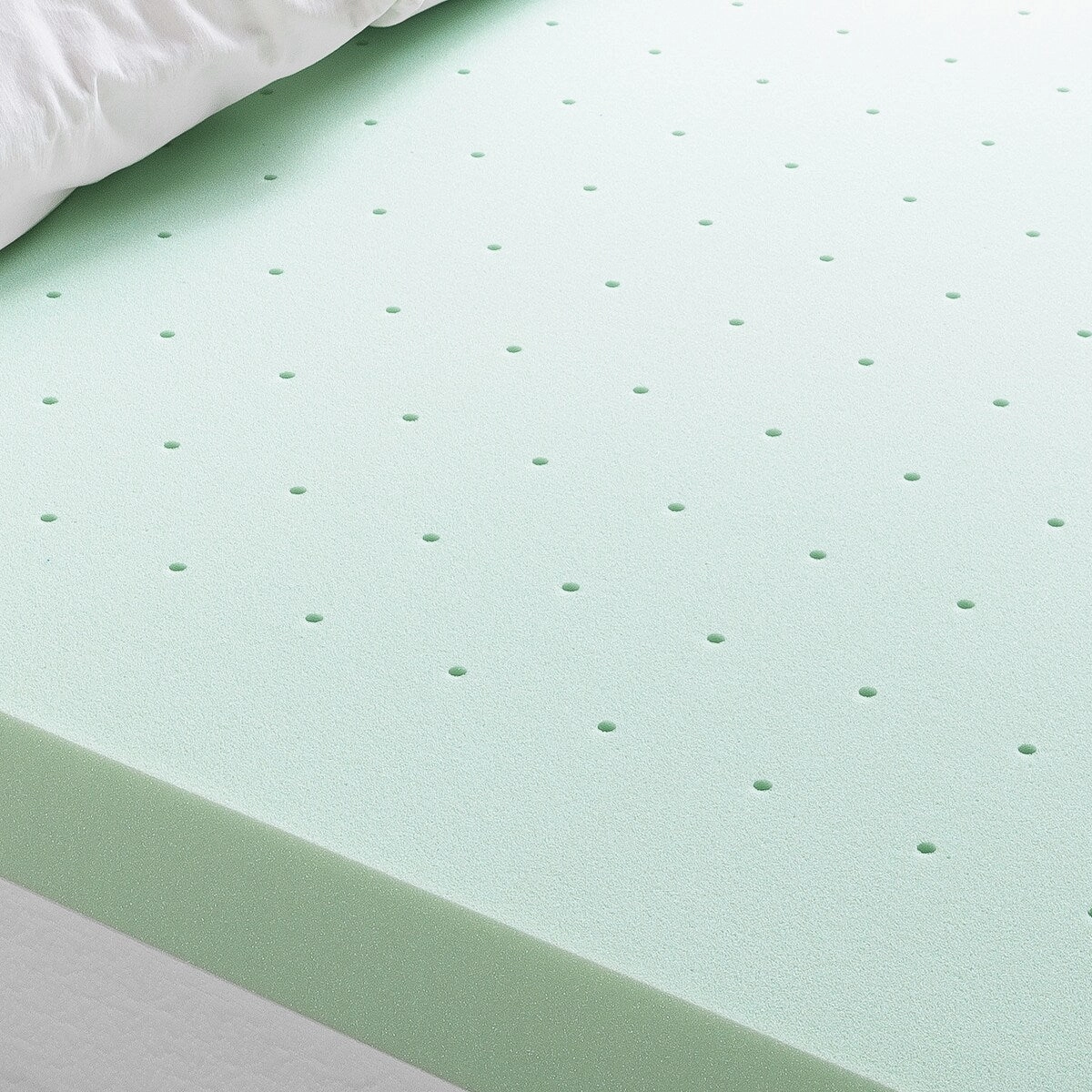 4 Inch Ventilated Memory Foam Mattress Topper with Calming Green Tea Infusion