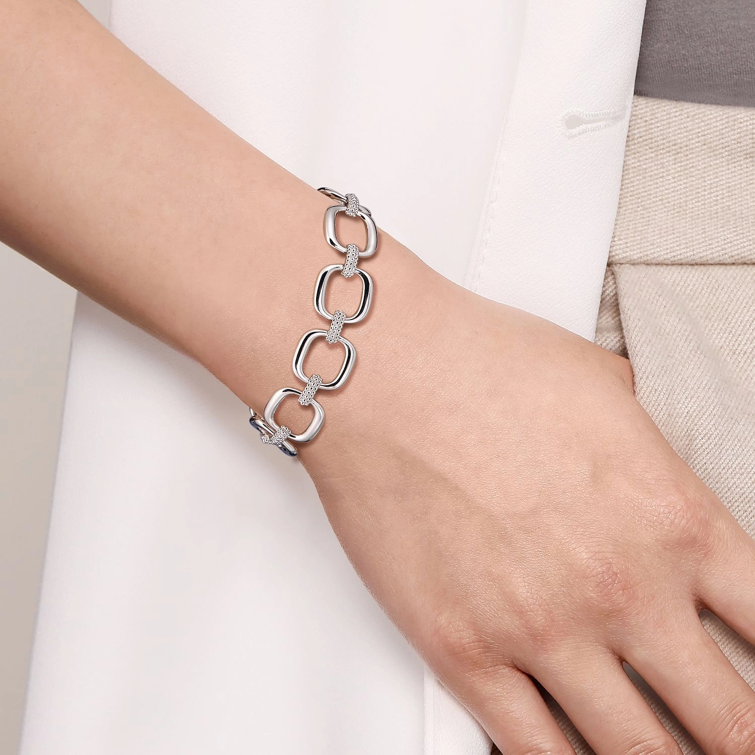 925 Sterling Silver Pave Bujukan And Cushion Shape Link Chain Bracelet