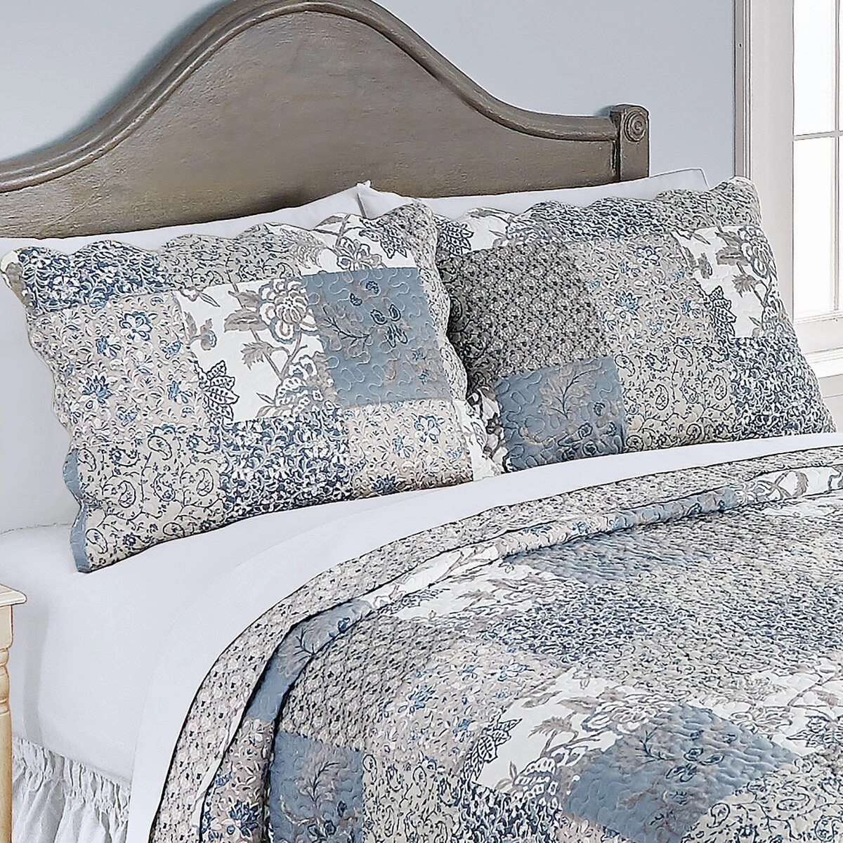 Alice Floral Patchwork Pillow Sham