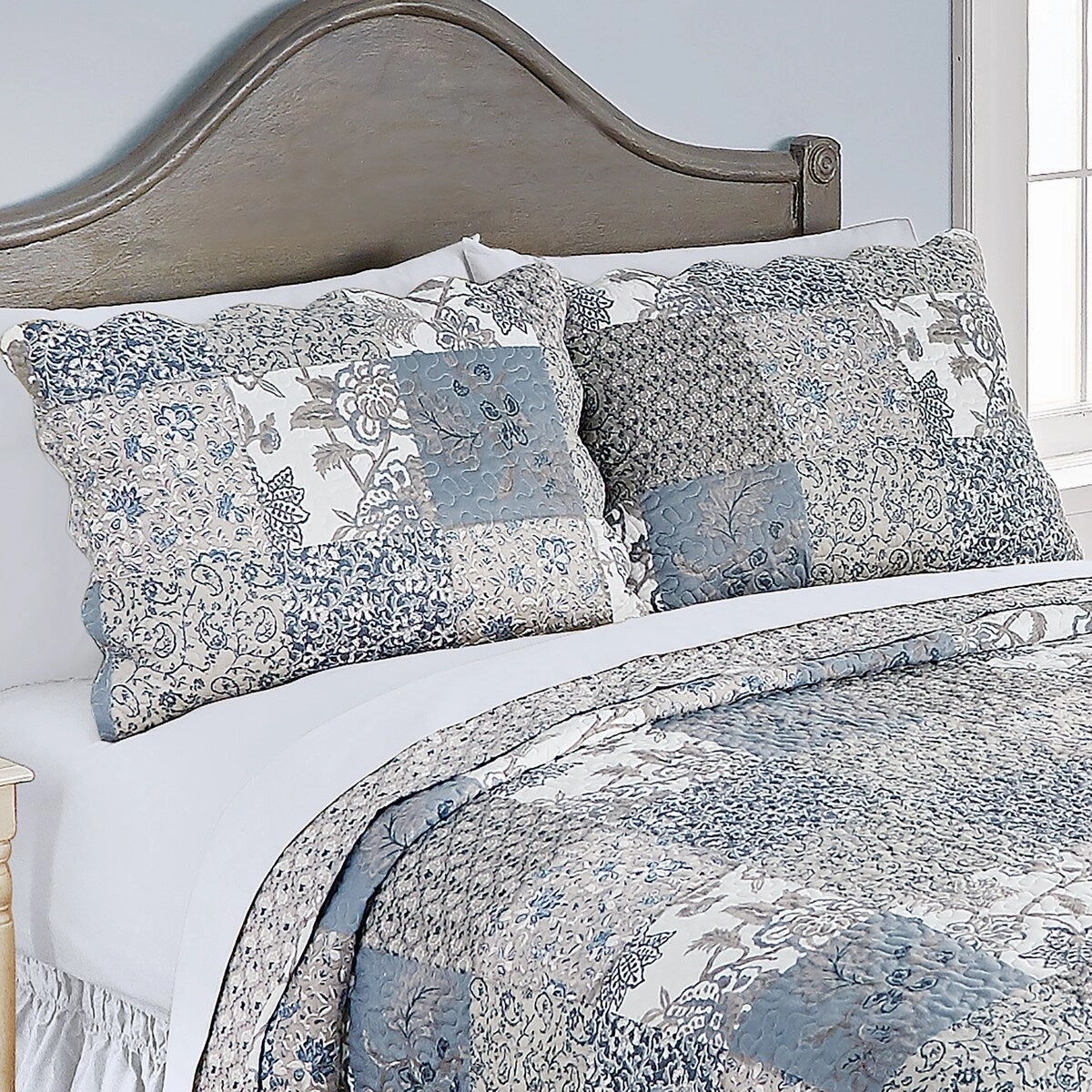 Alice Floral Patchwork Pillow Sham