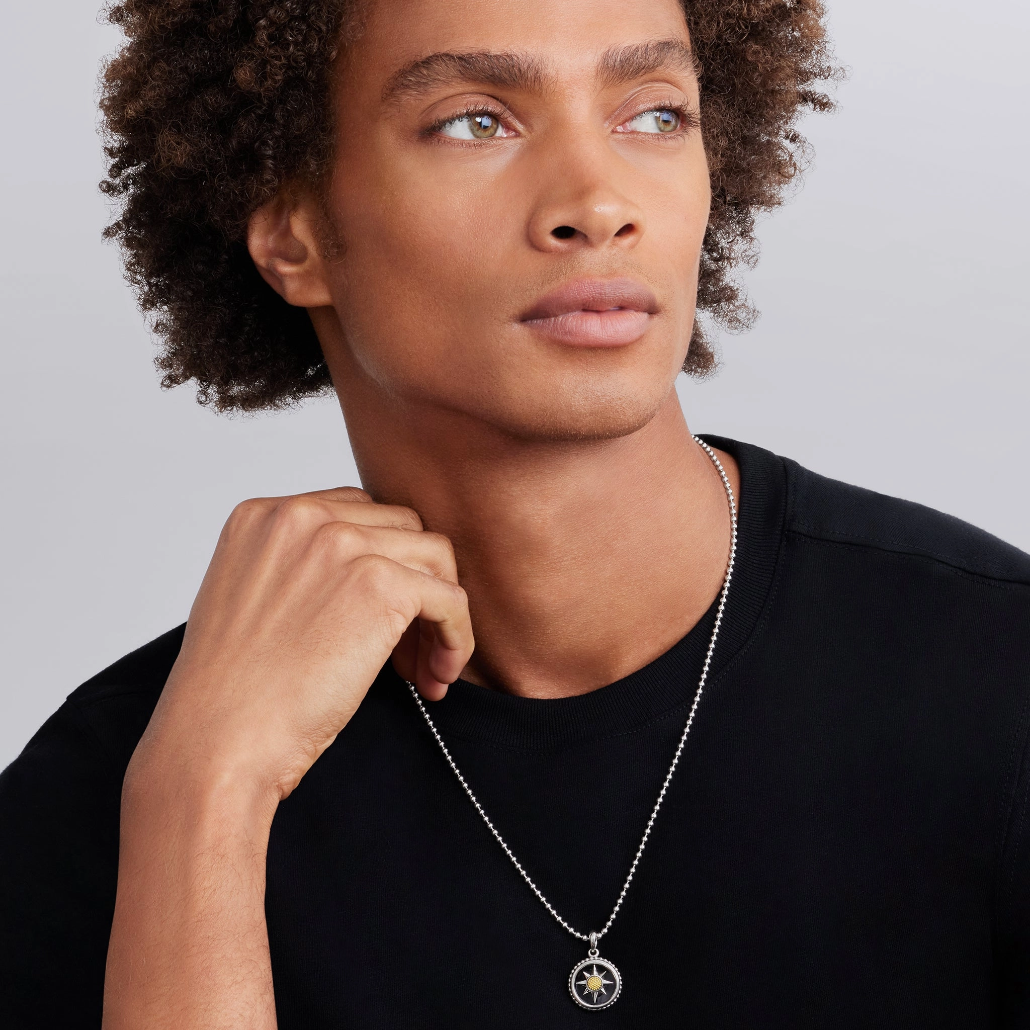 Anthem Small Two-Tone Black Agate Circle Burst Amulet
