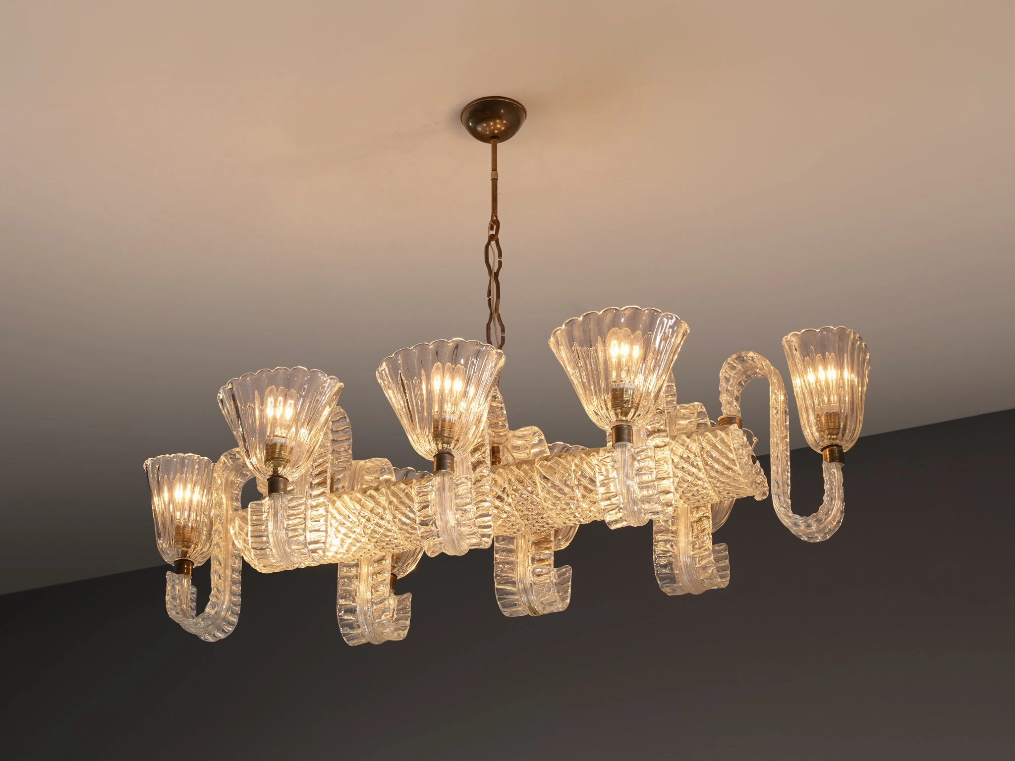 Barovier & Toso Large Italian Chandelier in Crystal Glass and Brass