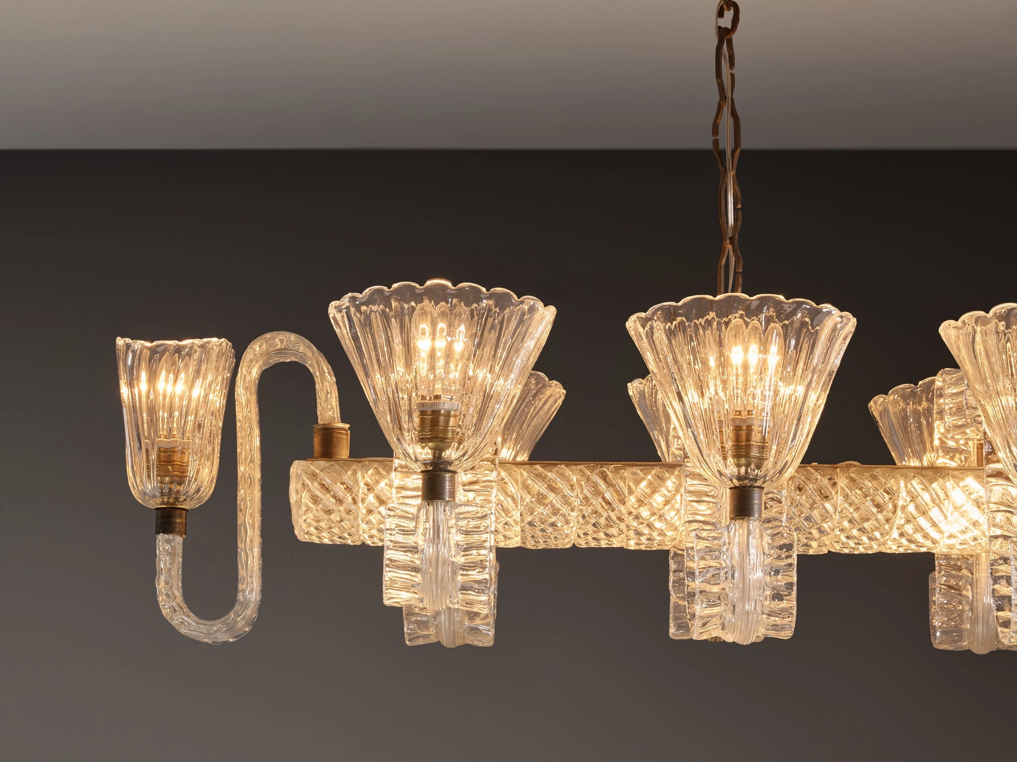 Barovier & Toso Large Italian Chandelier in Crystal Glass and Brass