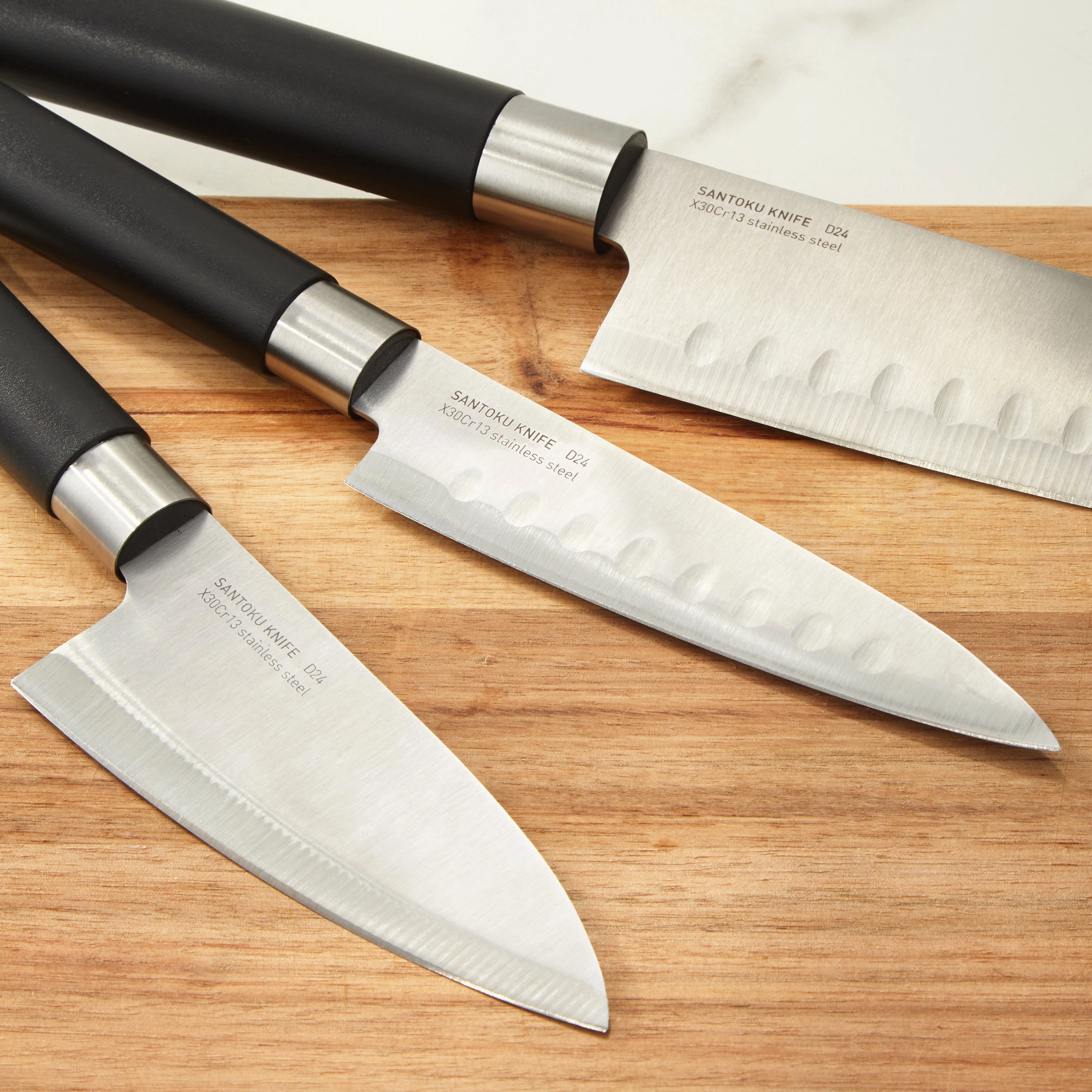 BergHOFF DiNA Codon Stainless Steel Scalloped Santoku Knife, 5"