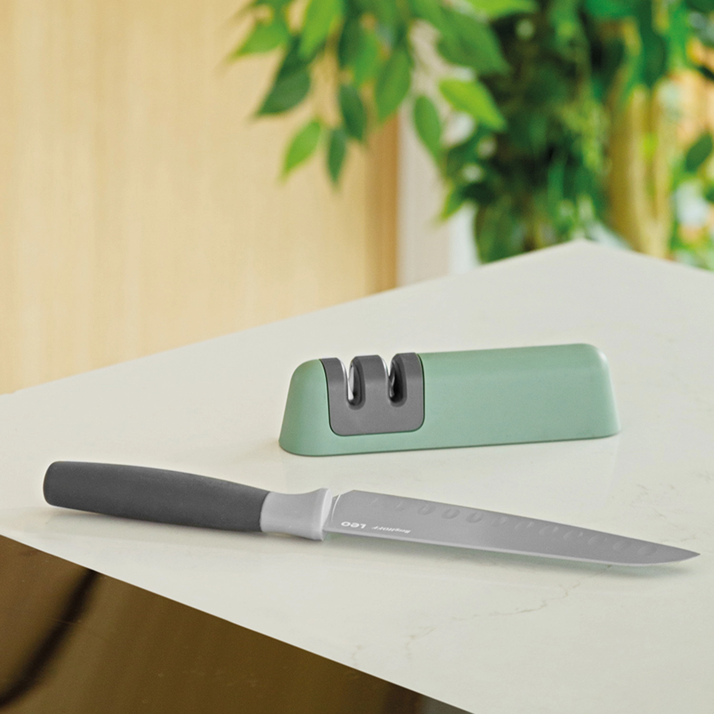 BergHOFF Leo Graphite Two-Stage Knife Sharpener, Sage