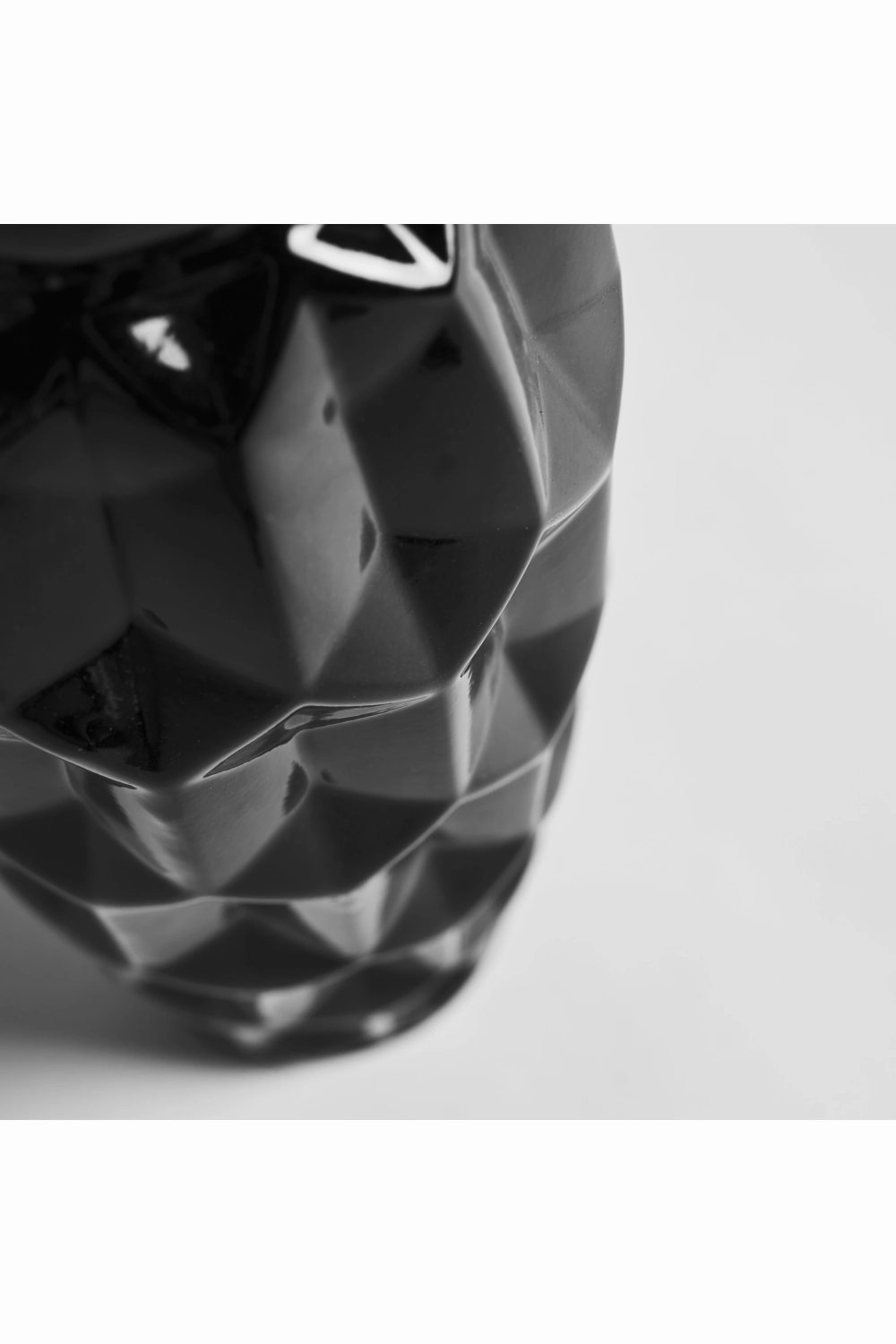 Black Ceramic Oriental Vase L | Vical Home Heyer