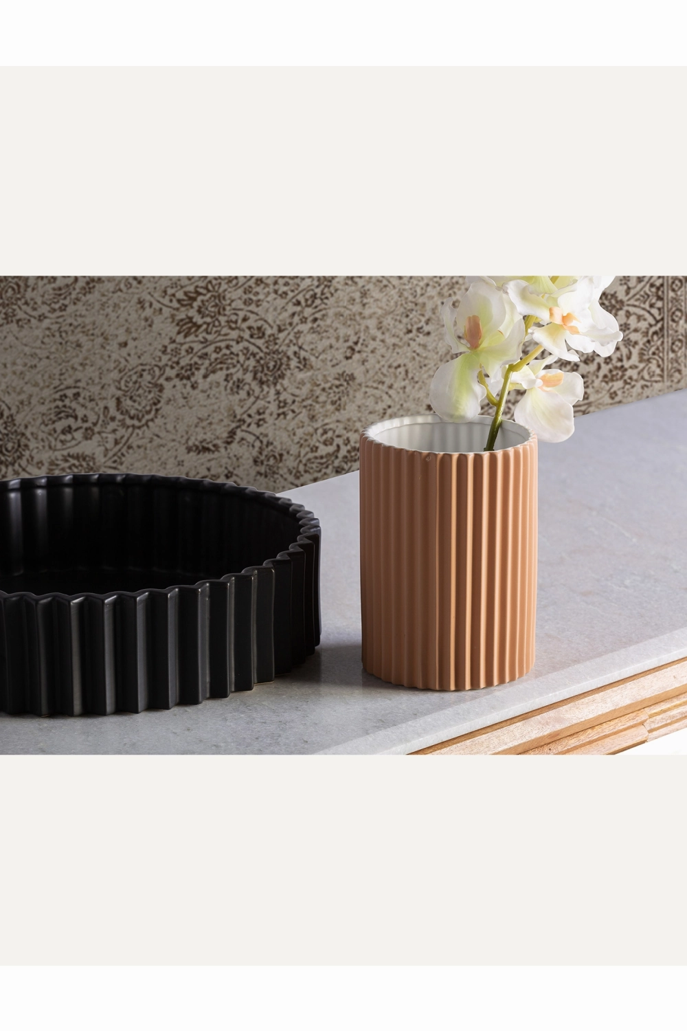 Black Stone Fluted Vase | Vical Home Pliss