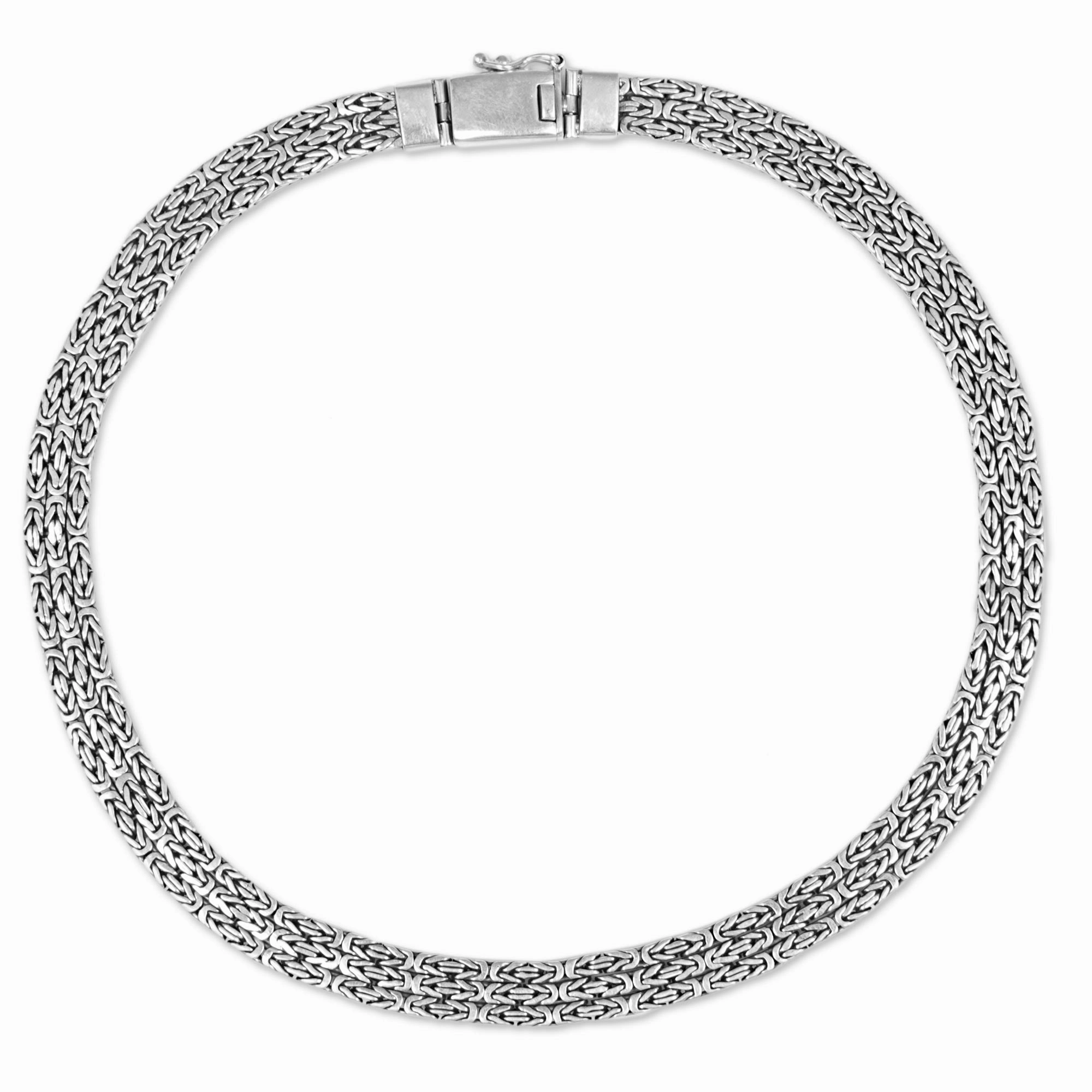 Borobudur Links Silver Chain Necklace