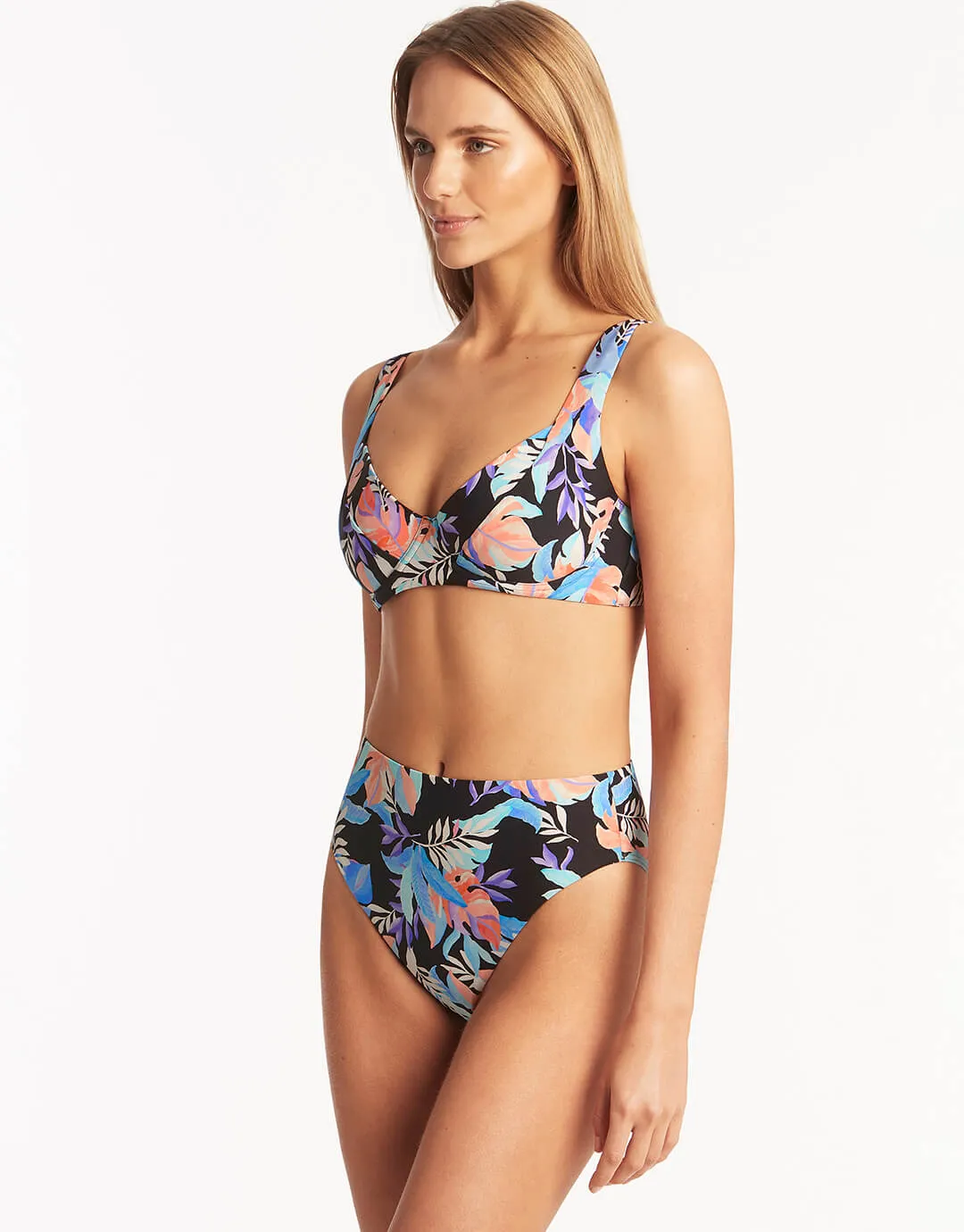 Botanica Underwired C/D Cup Bikini Top - Black