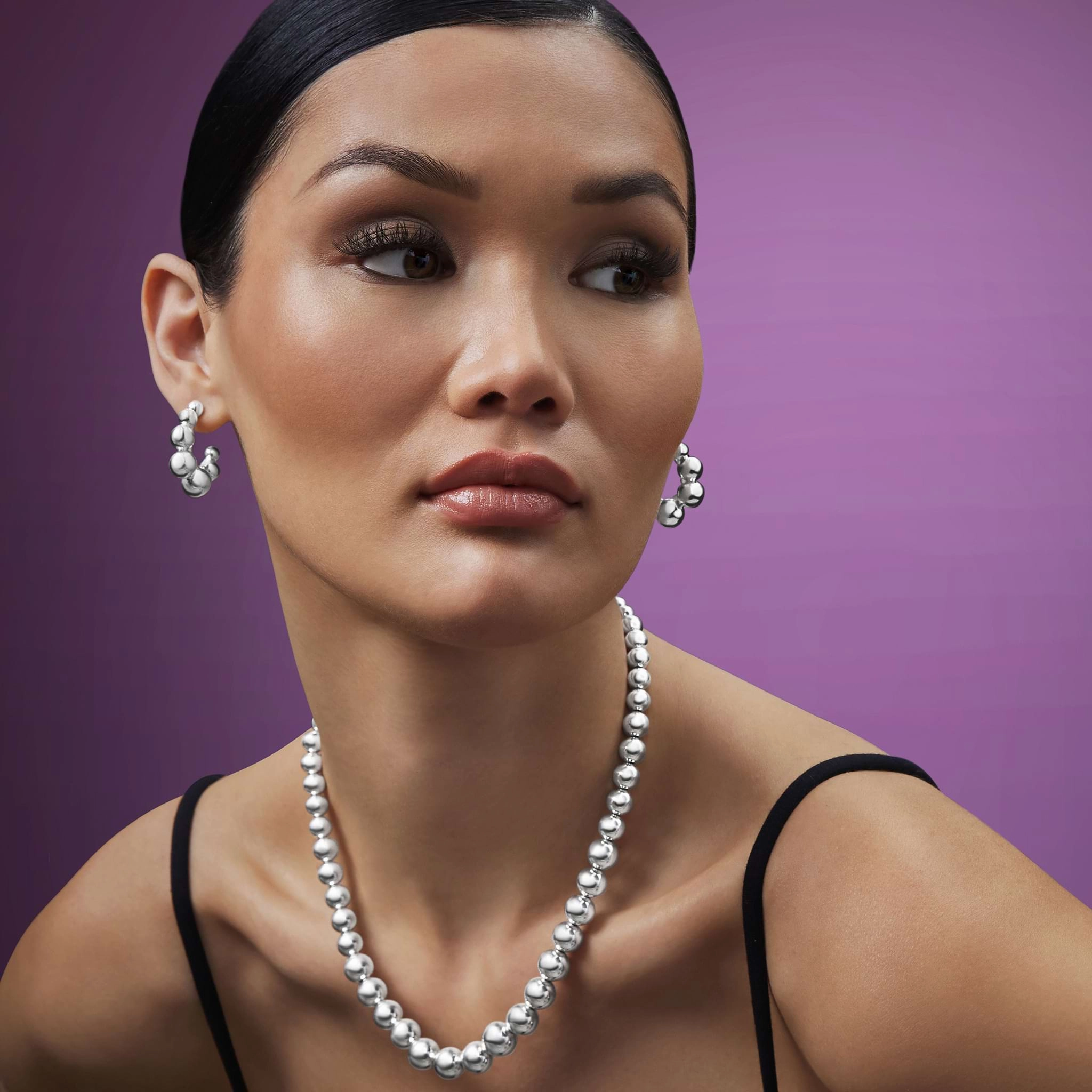 Caviar Bubbly Silver Graduated Bead Necklace