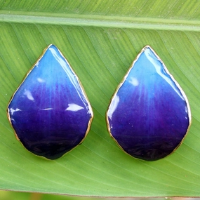 Chiang Mai Sky Natural Orchid Petal Earrings