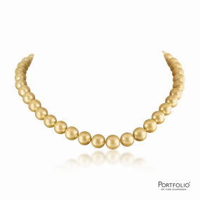 Classic Pearl Necklace