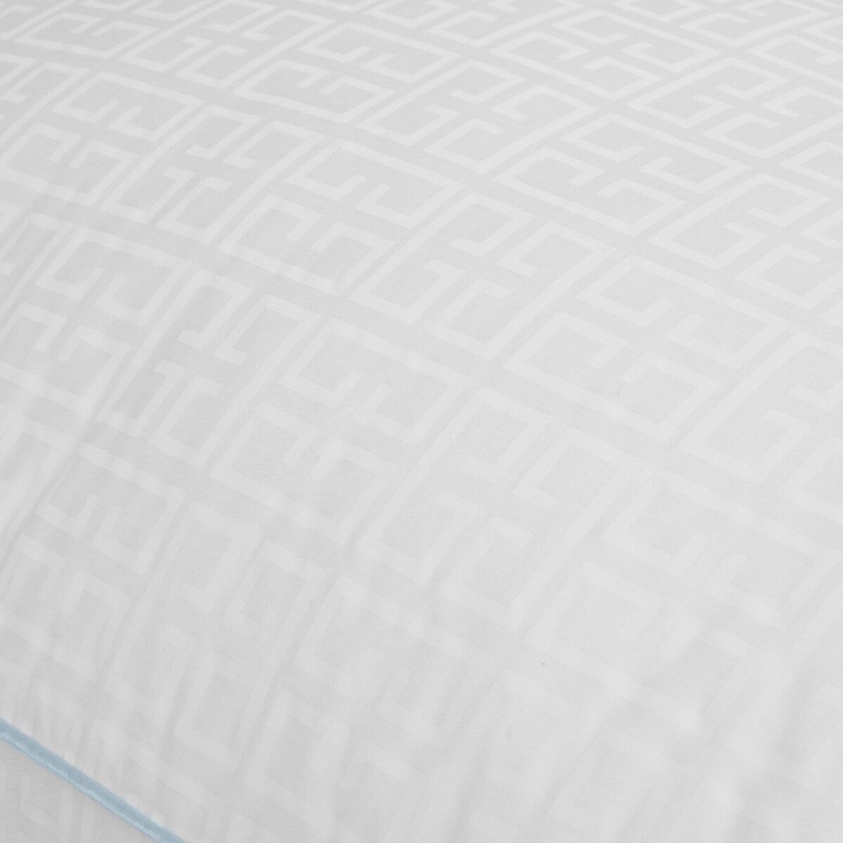 CLOSEOUT SensorPEDIC Signature Gusseted Fiberfill Bed Pillow with Luxury Cotton Cover - White