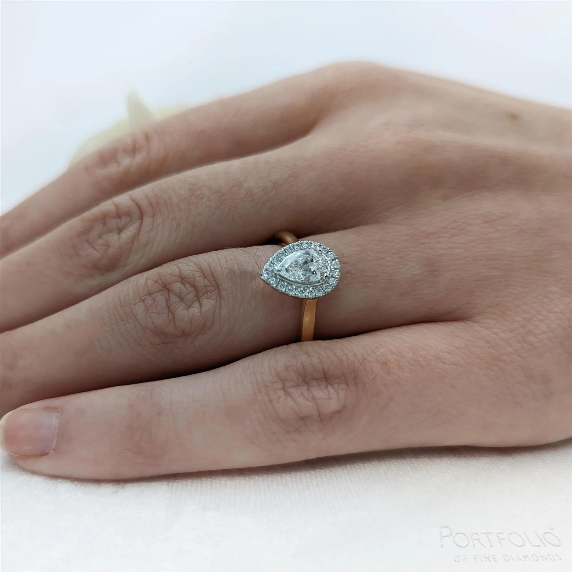 Cluster 0.70ct F SI1 Diamond Yellow Gold/Platinum Ring