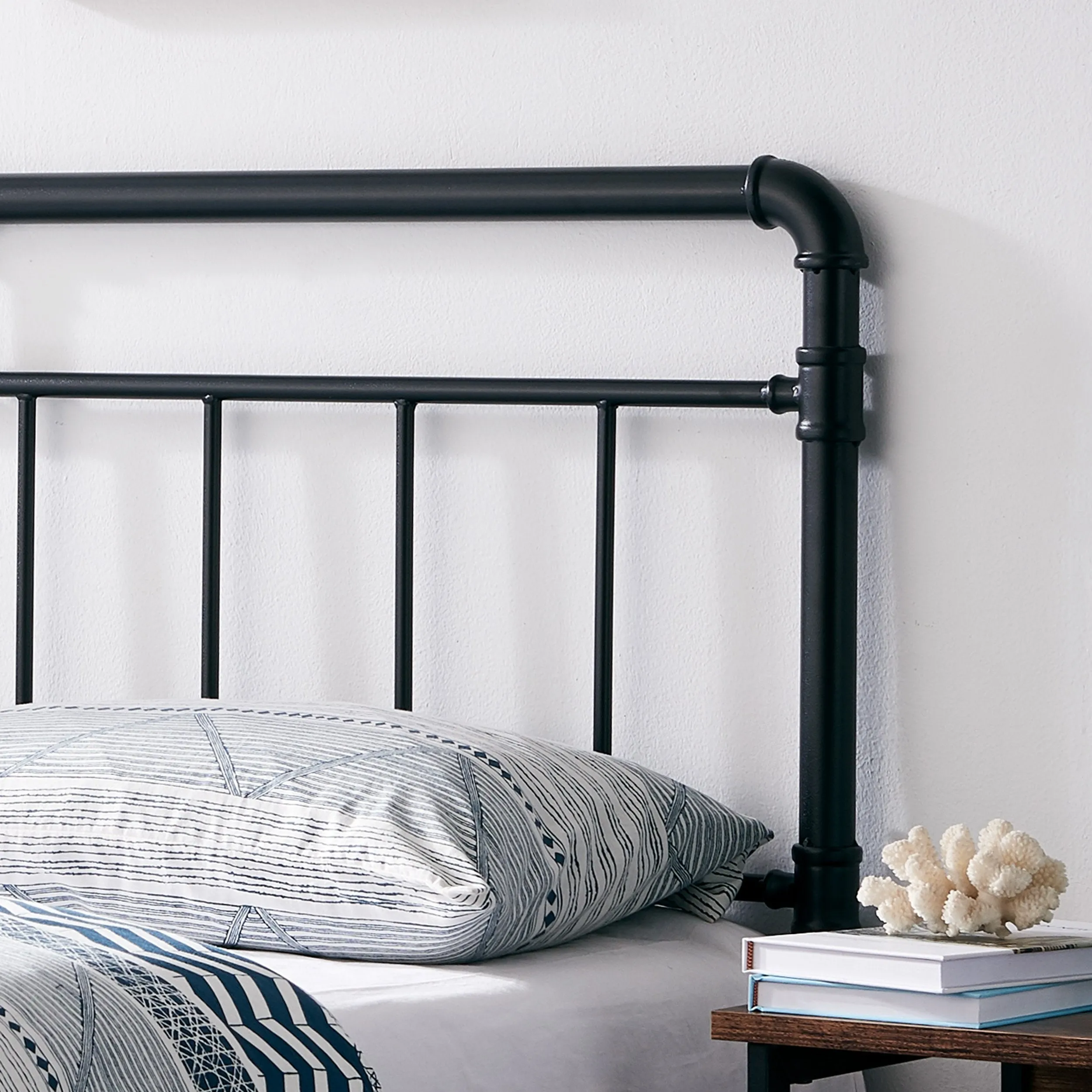 Contemporary Iron Headboard - NH515113
