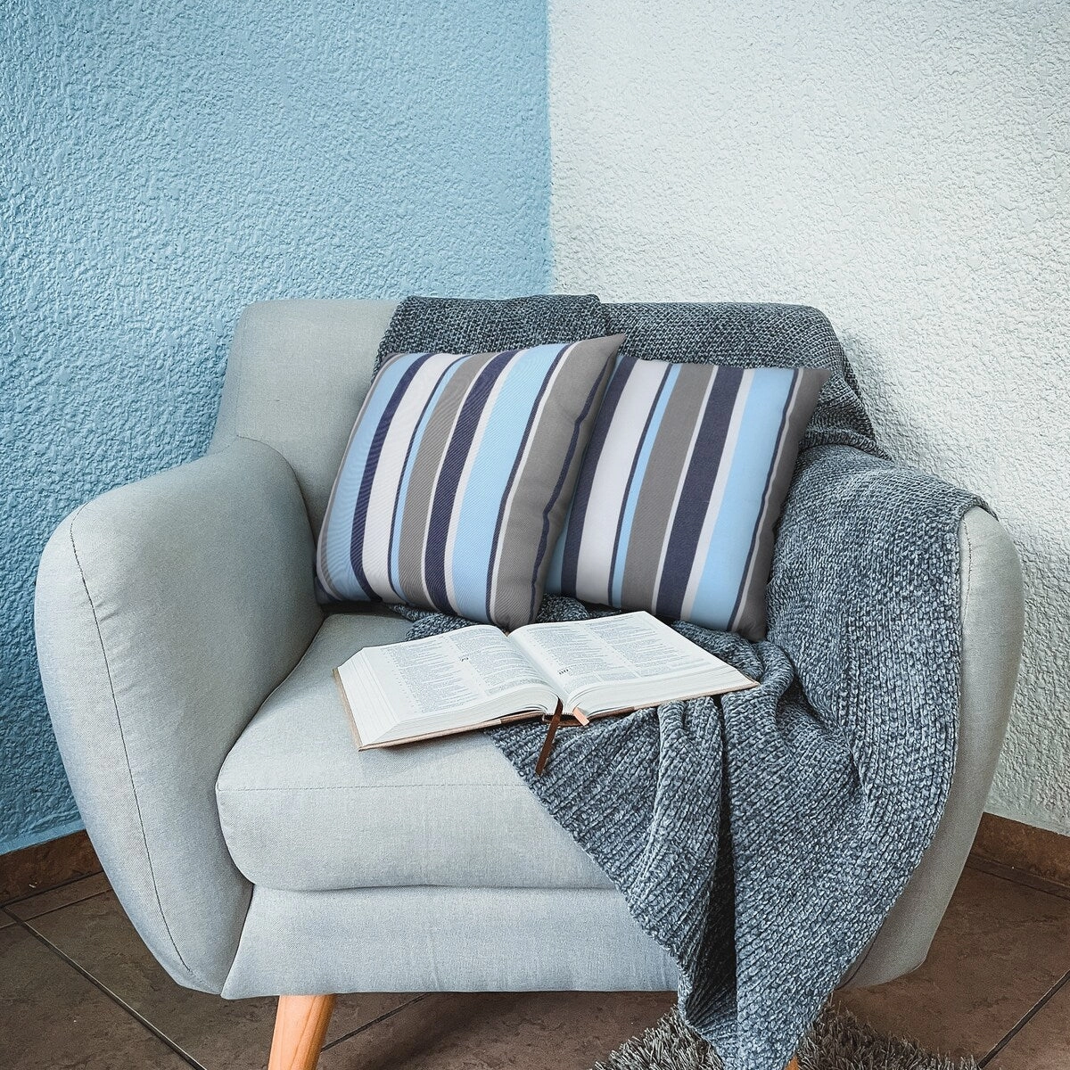 Cooling Outdoor Pillows with Pure Cotton Cover Set of 2