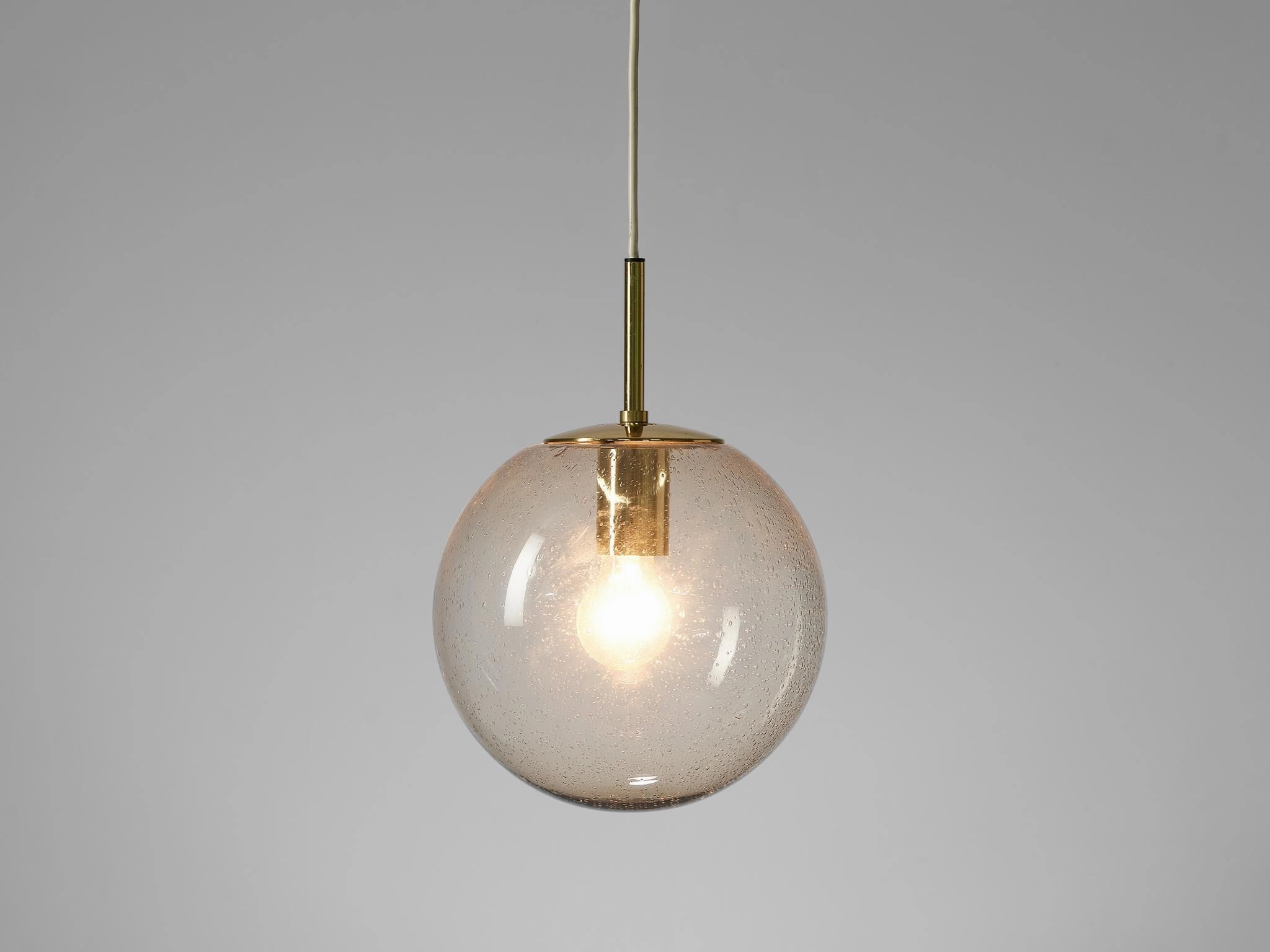 Delicate Italian Pendant in Pulegoso Glass