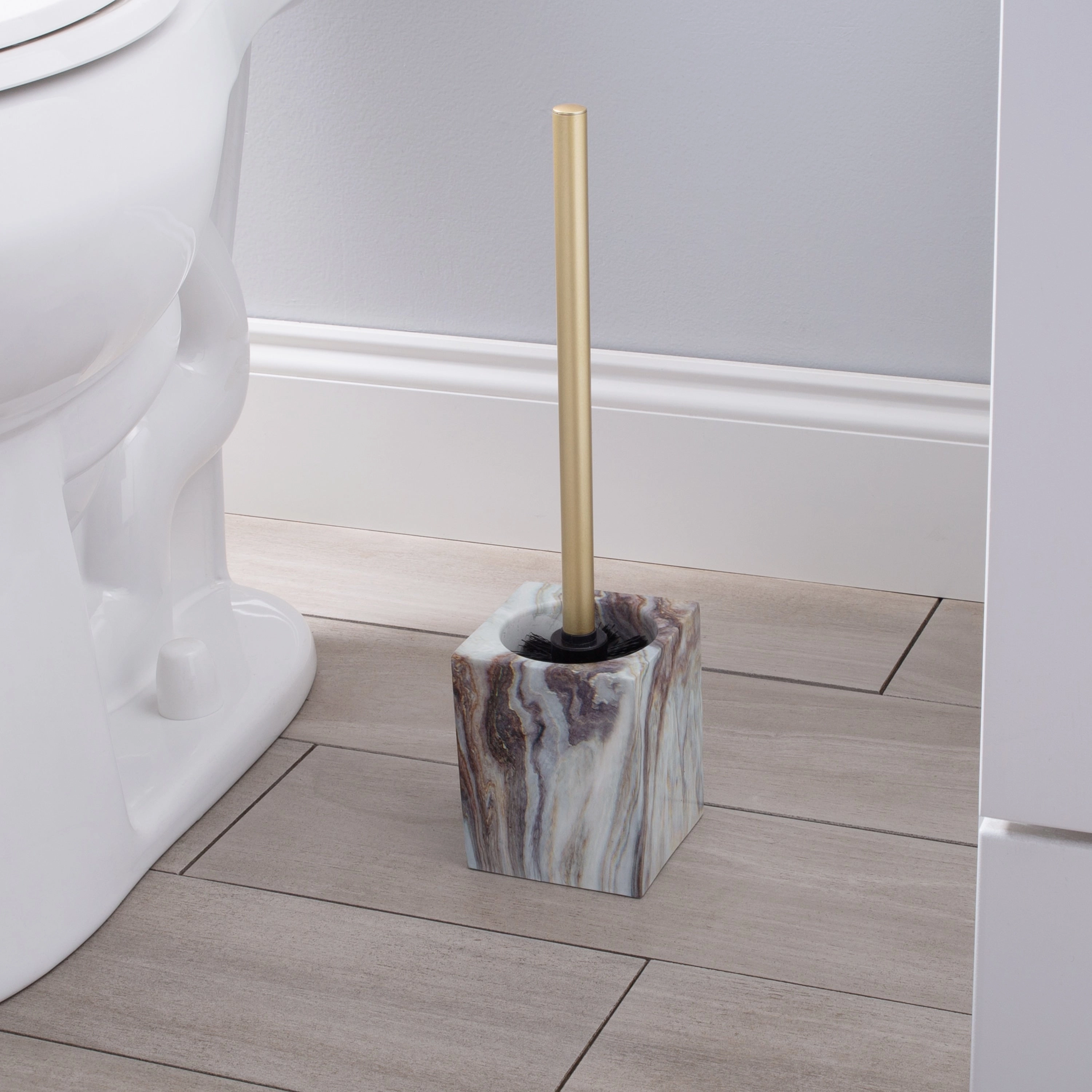 Elle Dcor Square Toilet Bowl Brush in Agate - 4.09" x 3.86" x 14.37"