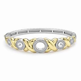 Embrace 18K Gold XO Diamond Bracelet