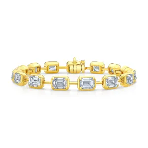 Emerald-Cut Diamond Bar Bracelet in 18kt Yellow Gold