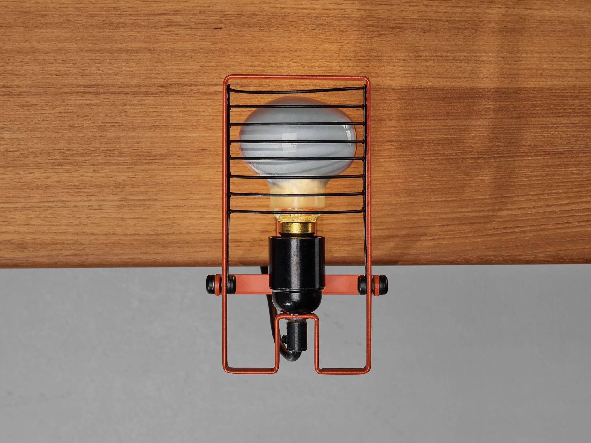 Ernesto Gismondi for Artemide First Edition 'Sintesi' Lamp in Red