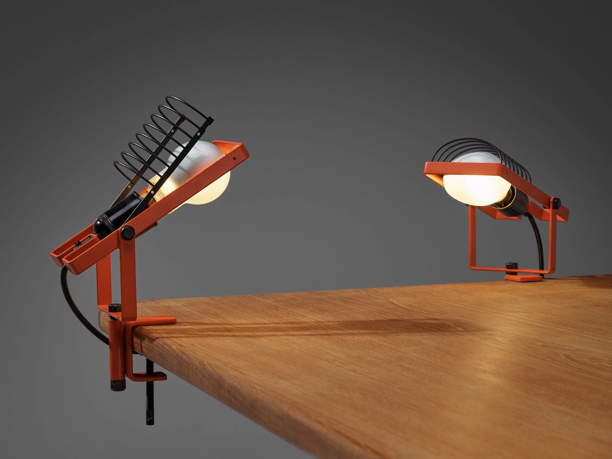 Ernesto Gismondi for Artemide First Edition 'Sintesi' Lamp in Red