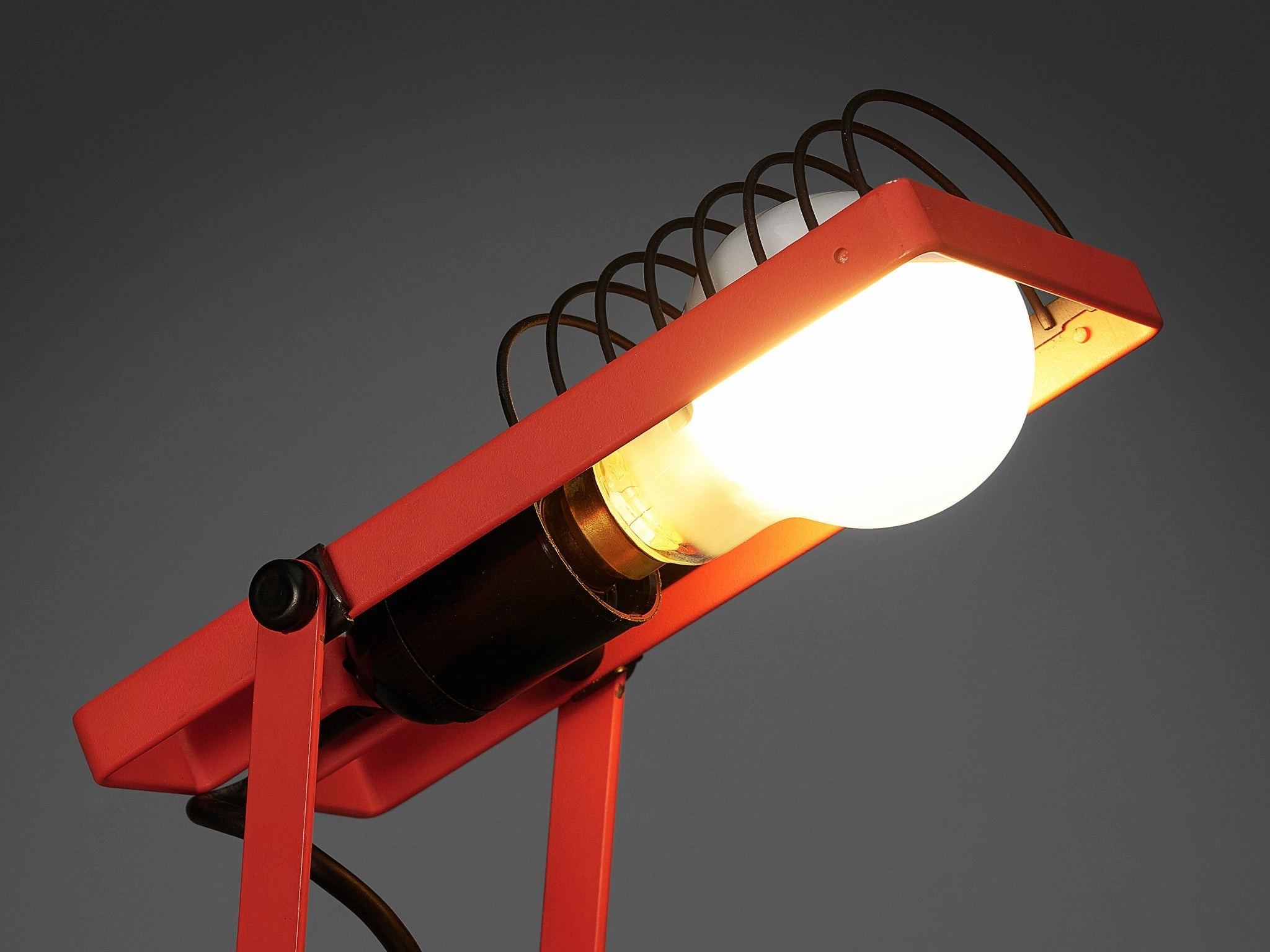 Ernesto Gismondi for Artemide First Edition 'Sintesi' Red Clamp Light
