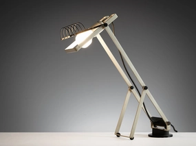 Ernesto Gismondi for Artemide Table Lamp 'Sintesi Tavolo' in White Steel Knife Set,Kitchen Knives