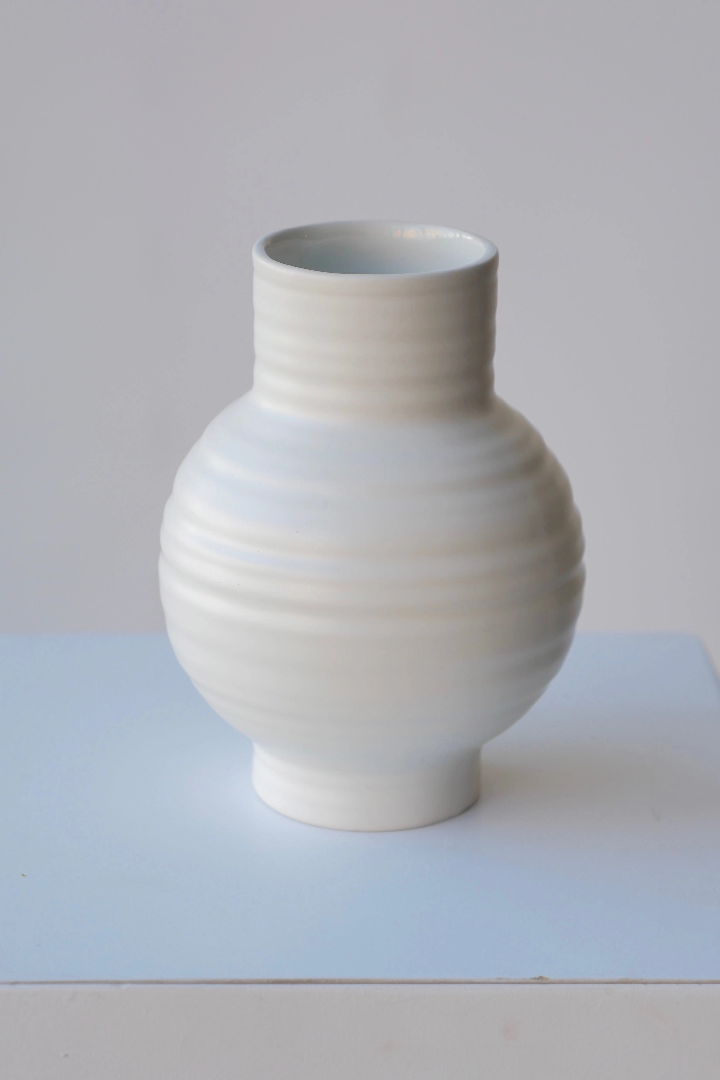 Essential Bone Ceramic Vase Small