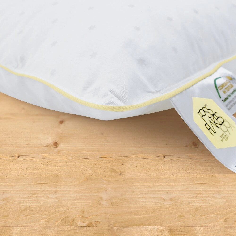 Fossflakes Superior Soft/ Medium Density Pillow from Denmark