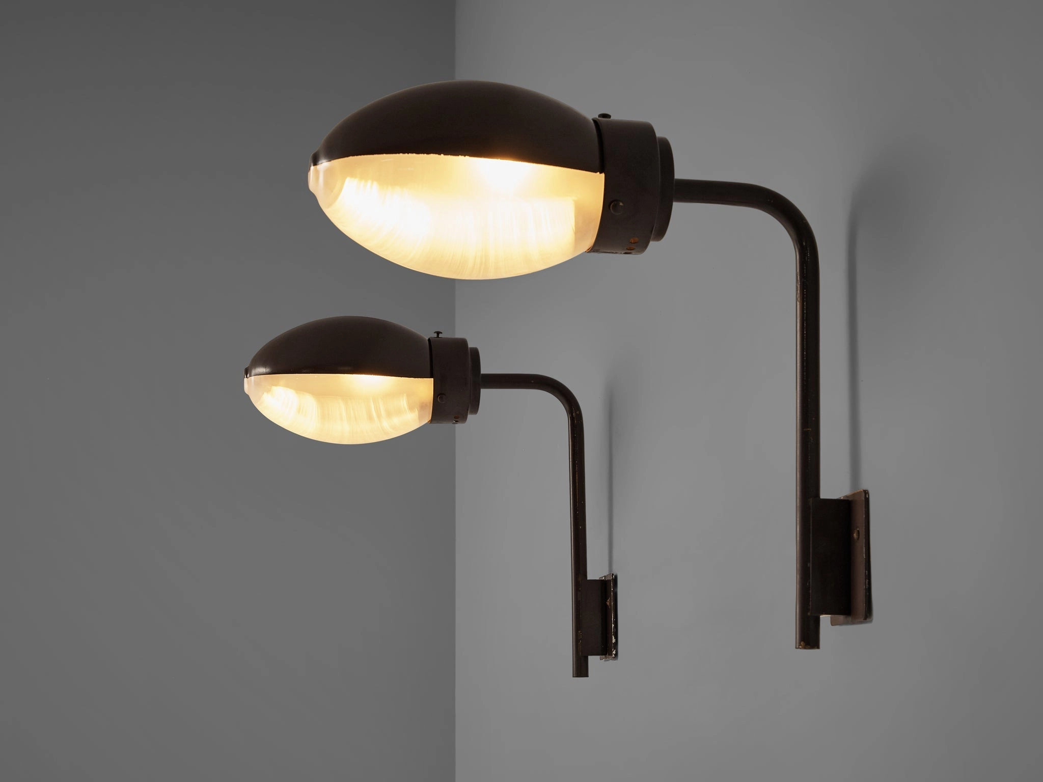 Franco Albini and Franca Helg for Arteluce 'Ochetta' Wall Lights Knife Set,Kitchen Knives