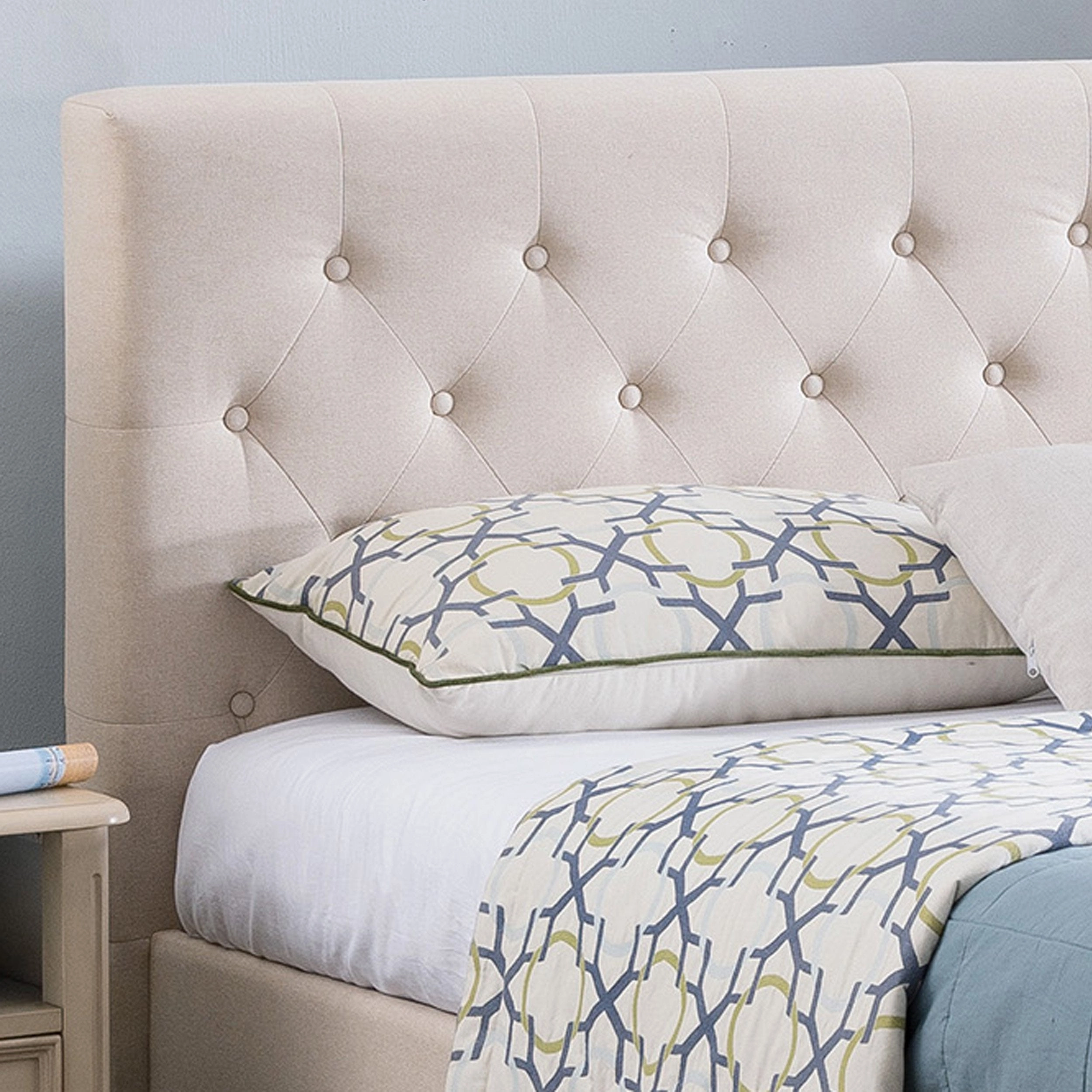 Fully-Upholstered Queen-Size Platform Bed Frame, Low-Profile, Contemporary - NH975703