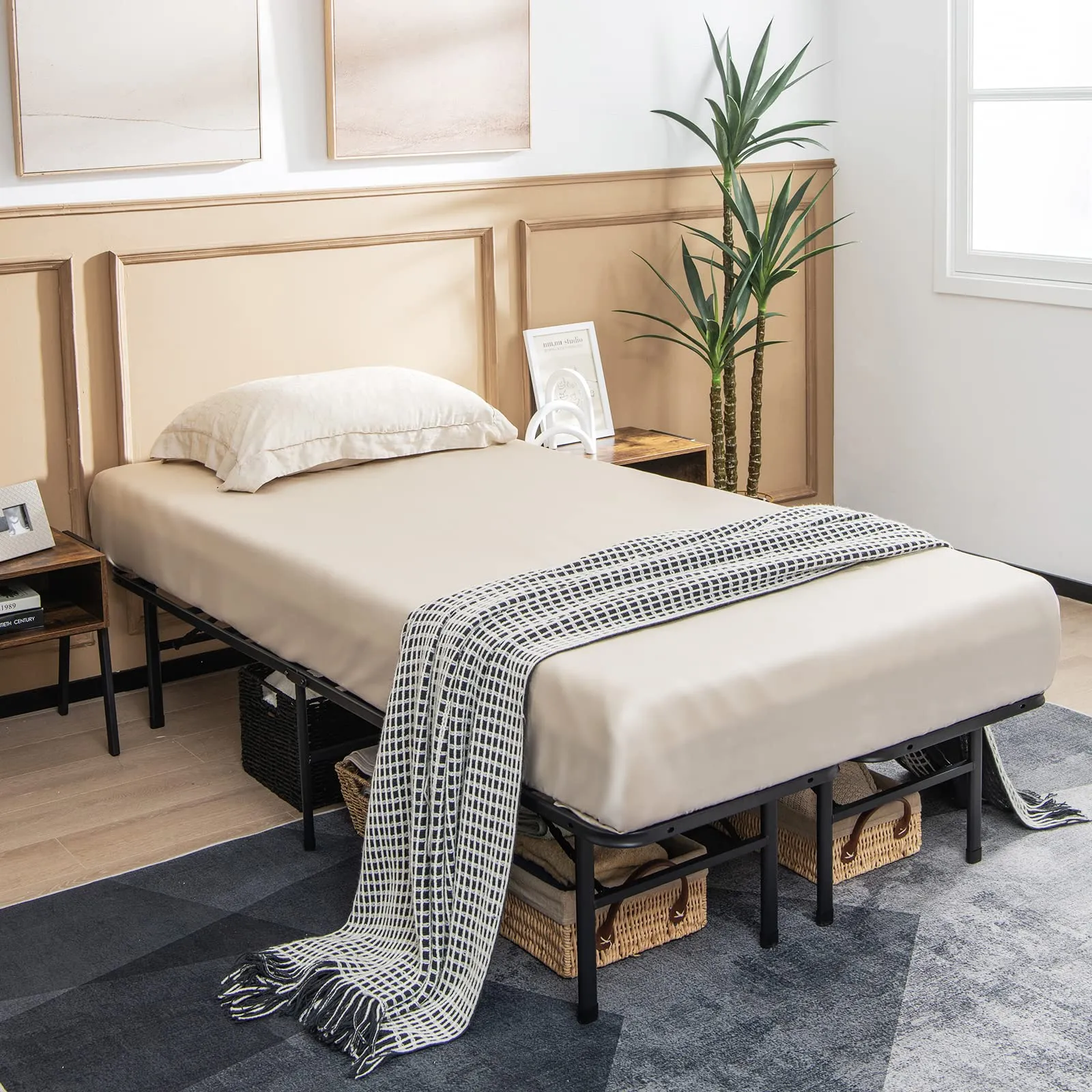 Giantex Folding Bed Frame Steel Platform Bed Twin/Full Size Portable Bed