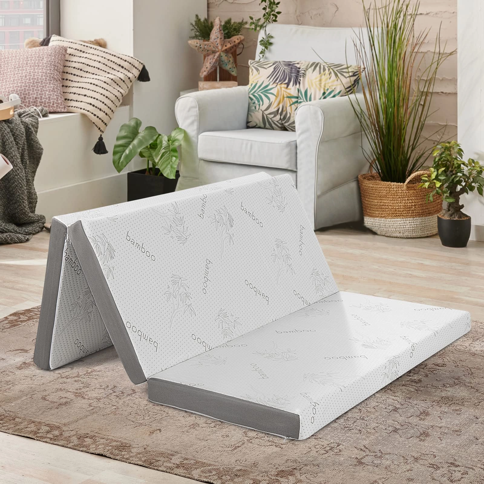 Giantex 4 Inch Tri Folding Mattress,CertiPUR-US Gel-Infused Memory Foam with Bamboo Cover Carry Bag