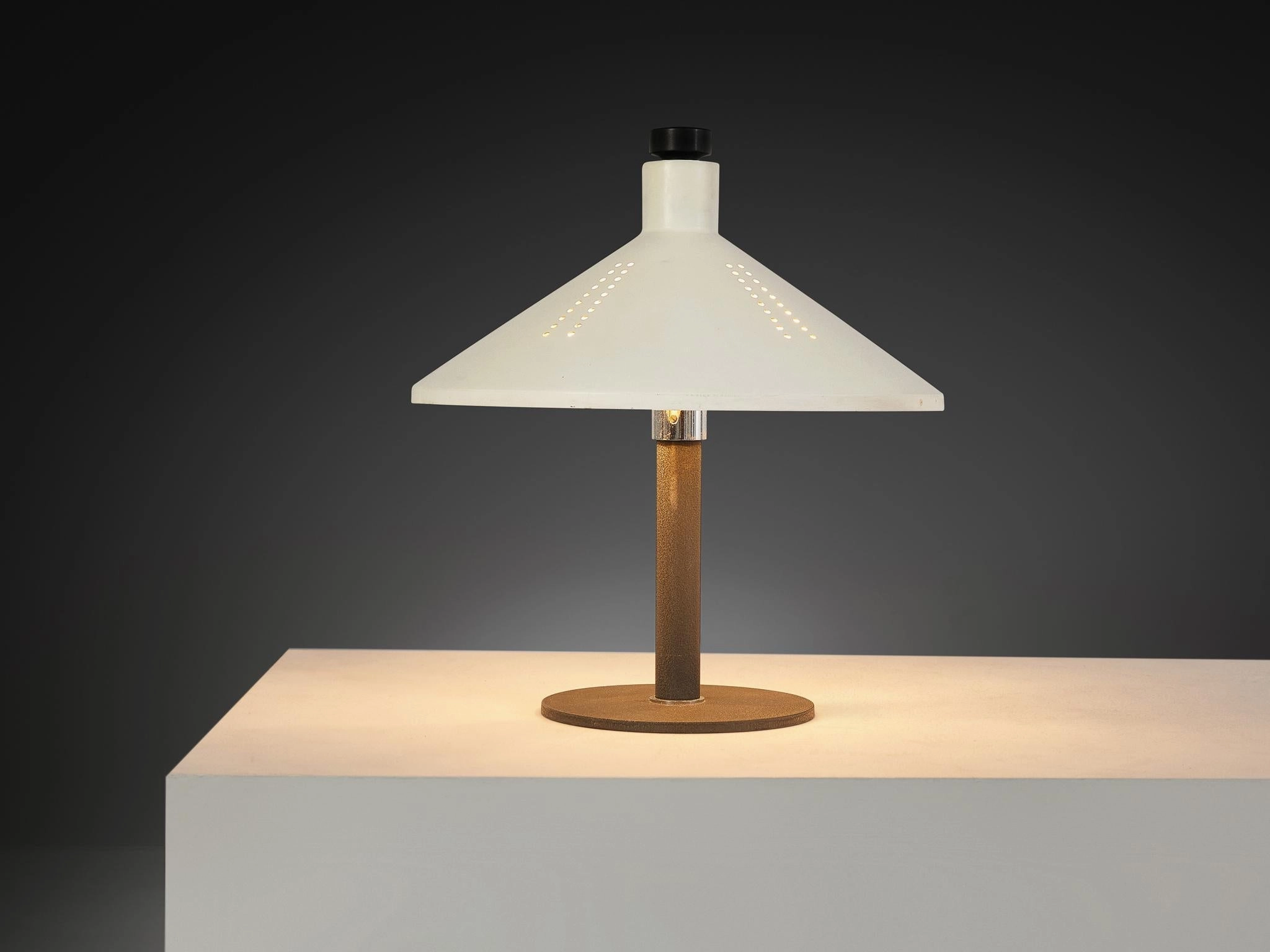 Gino Sarfatti for Arteluce '609' Table Lamps in White Aluminum & Cast Iron