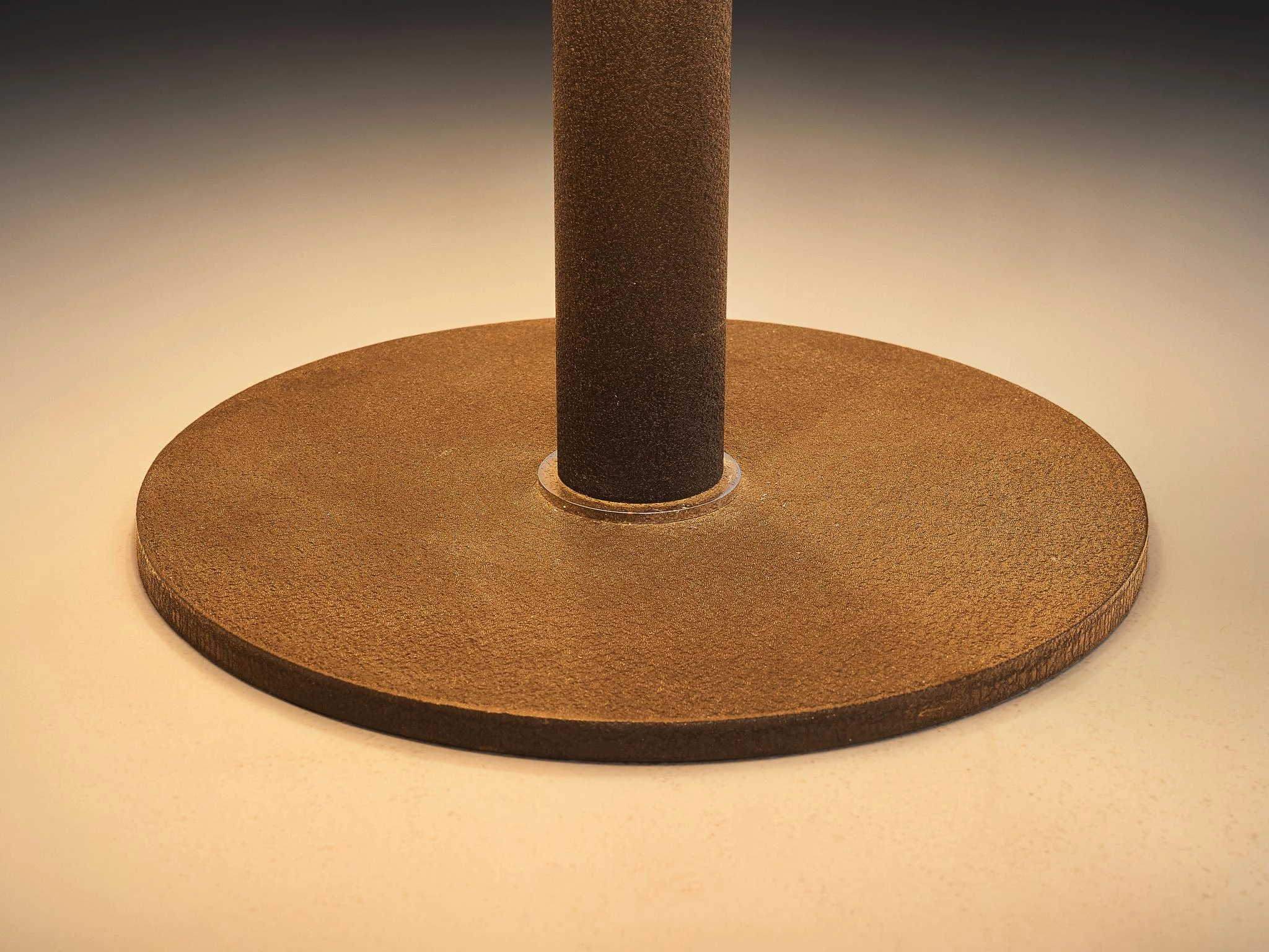 Gino Sarfatti for Arteluce '609' Table Lamps in White Aluminum & Cast Iron