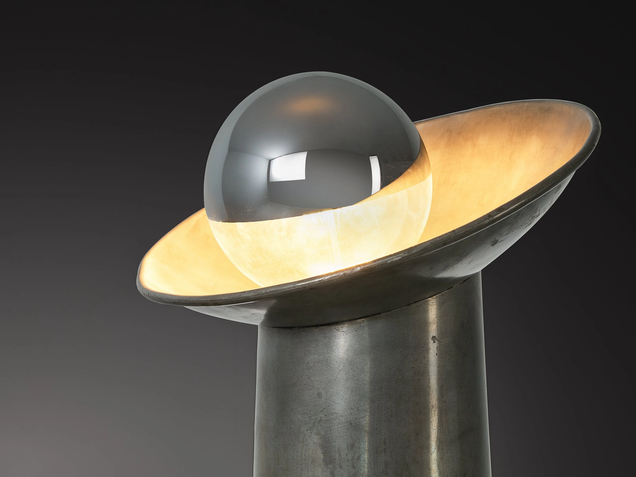 Gjlla Giani for Nucleo Sormani Radar Table Lamp