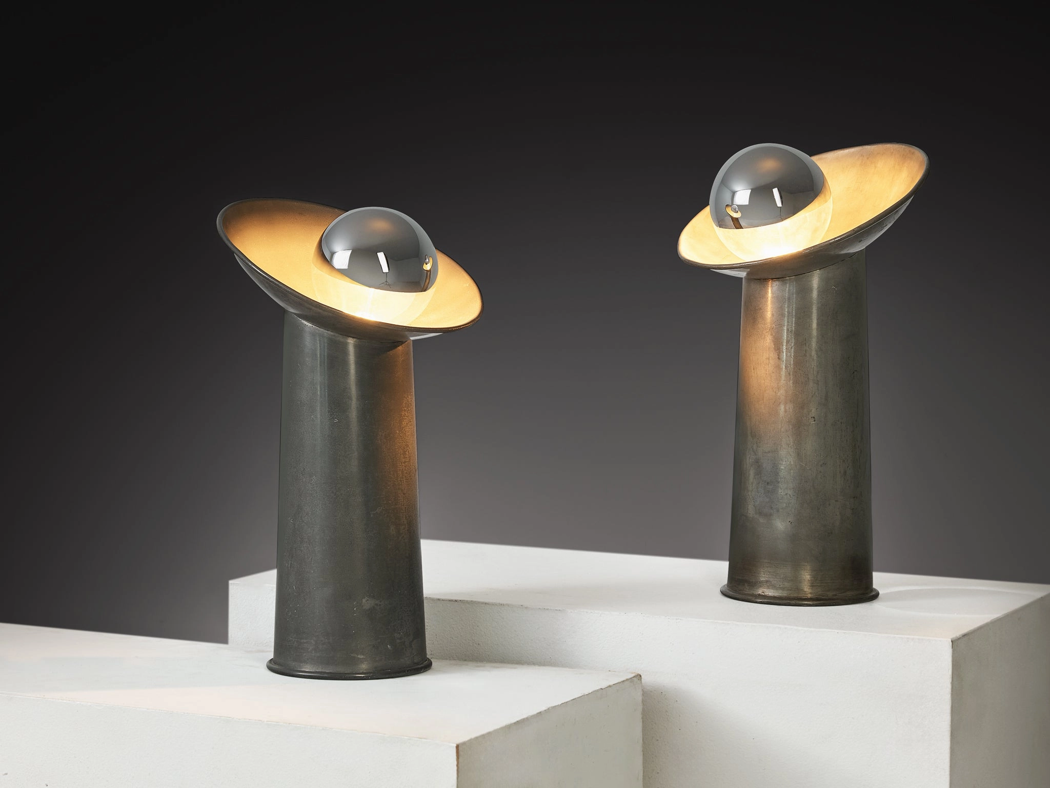 Gjlla Giani for Nucleo Sormani Radar Table Lamps
