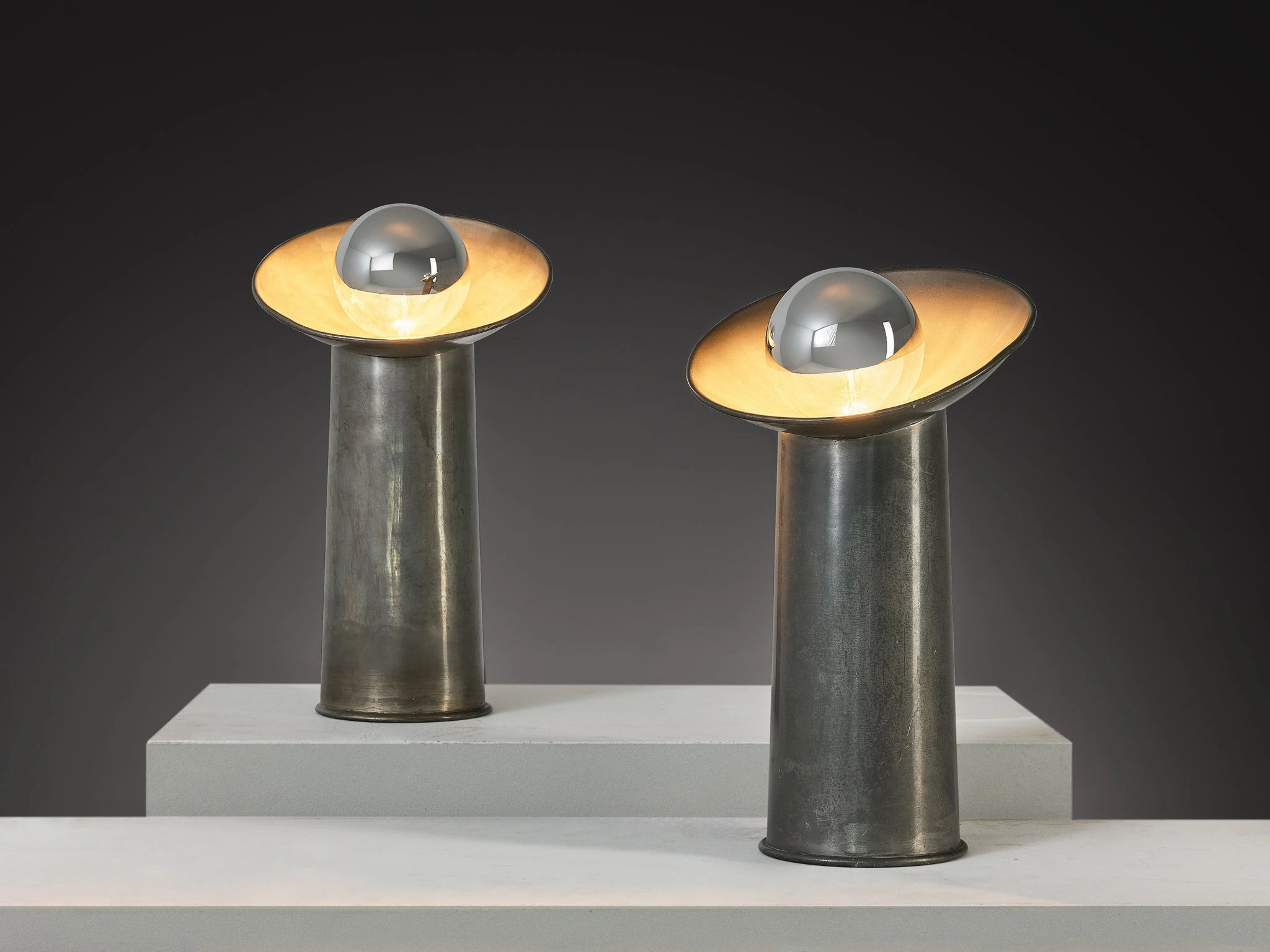 Gjlla Giani for Nucleo Sormani Radar Table Lamps