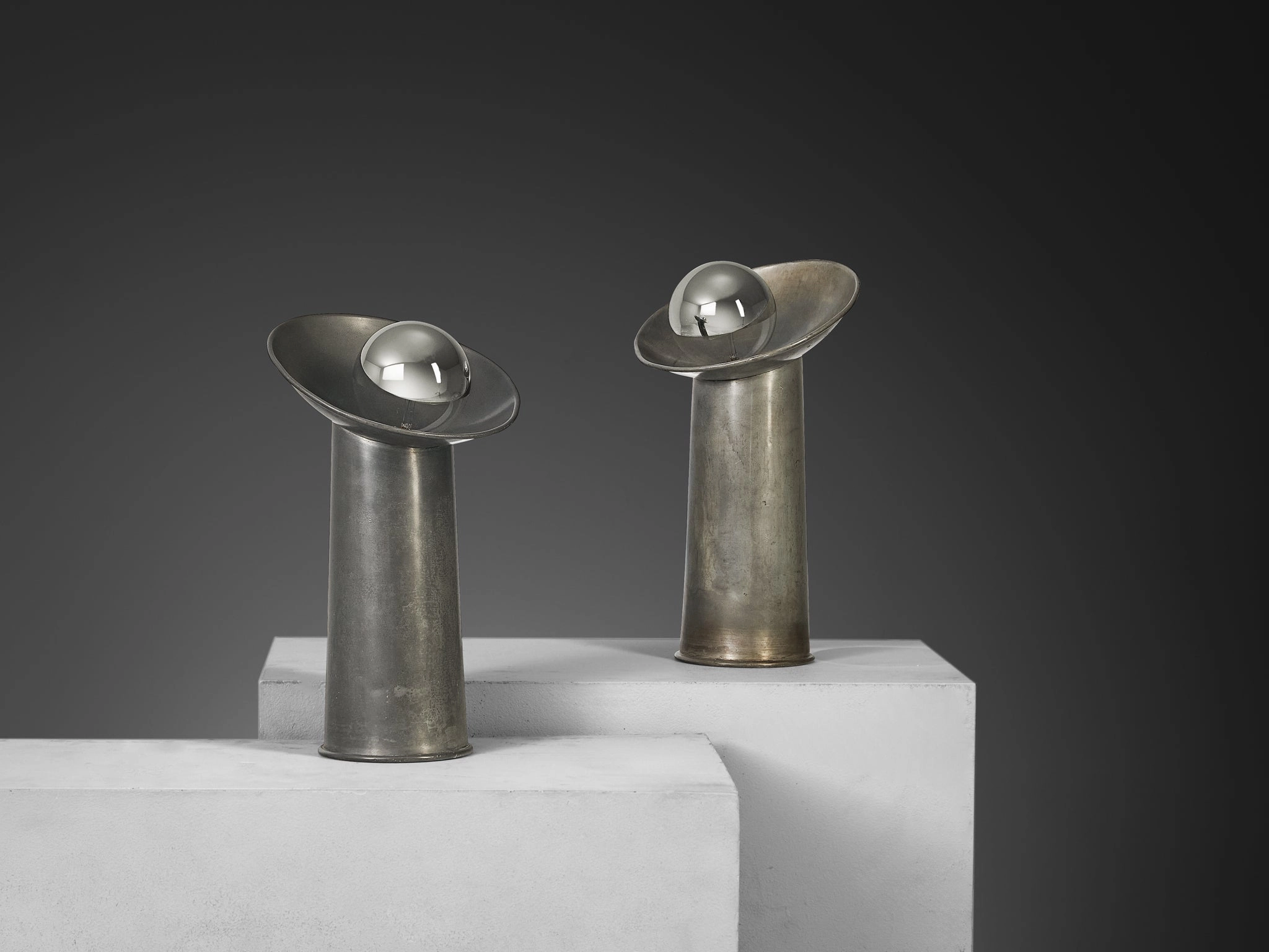 Gjlla Giani for Nucleo Sormani Radar Table Lamps