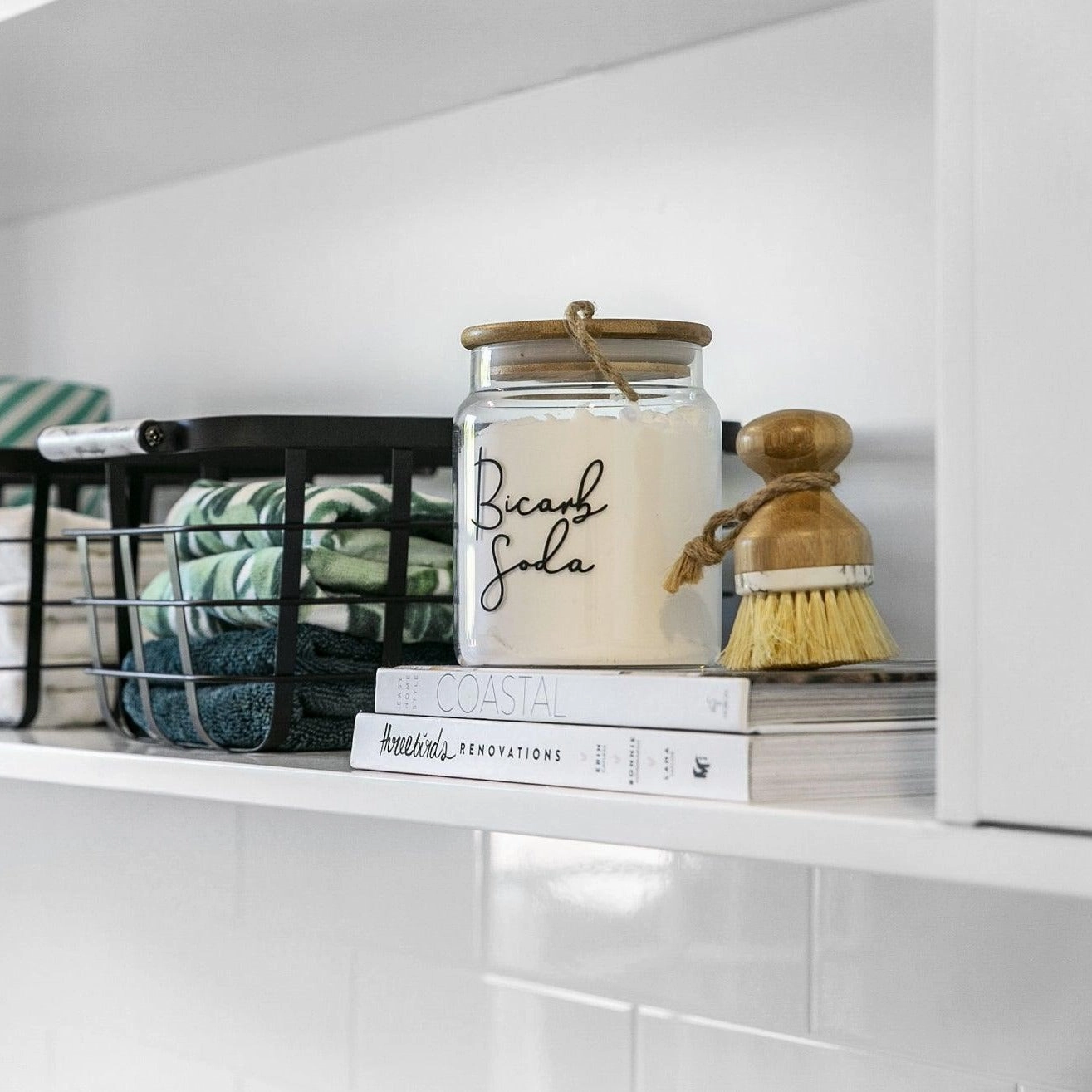Glass Jar with Bamboo and Twine Lid - 1L