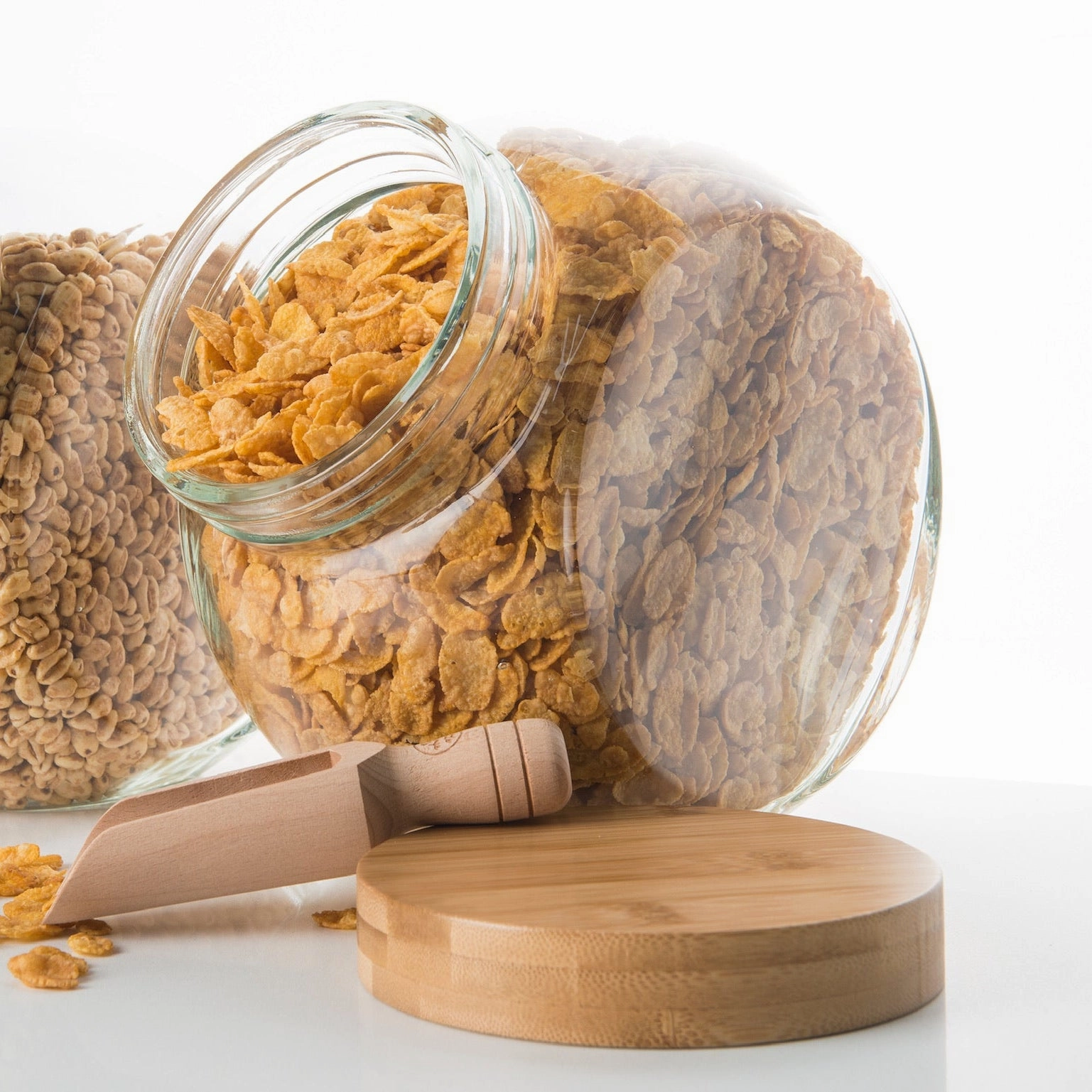 Glass Snack Jar with Bamboo Lid - 4L Figurines,Decorative Ornaments