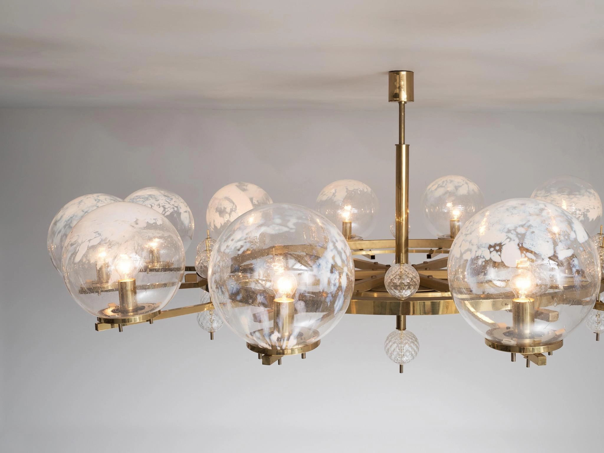 Grand Chandelier in Brass and Art-Glass Spheres 8.5 feet