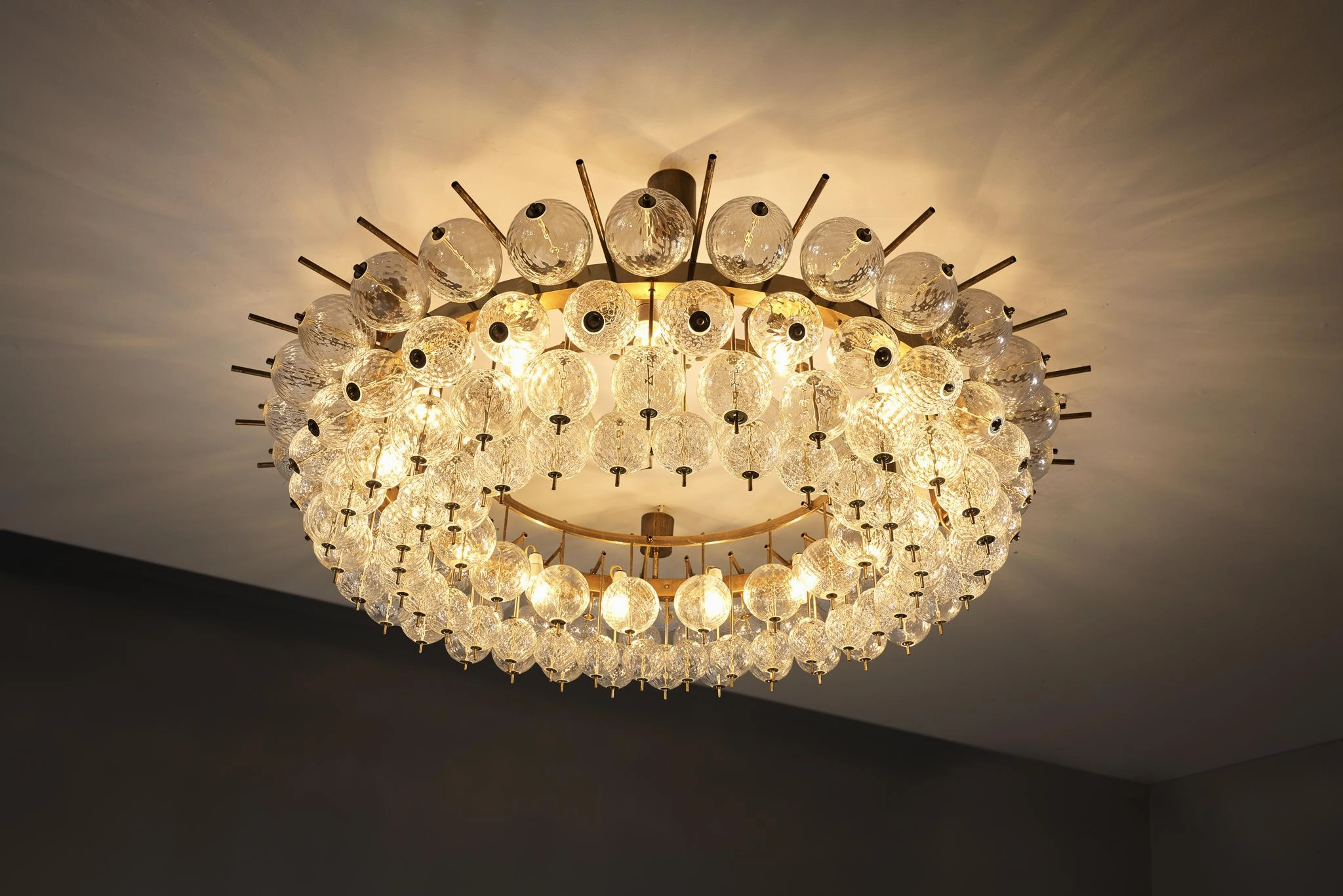 Grand Chandelier in Brass and Ribbed Glass Spheres 153cm/60in